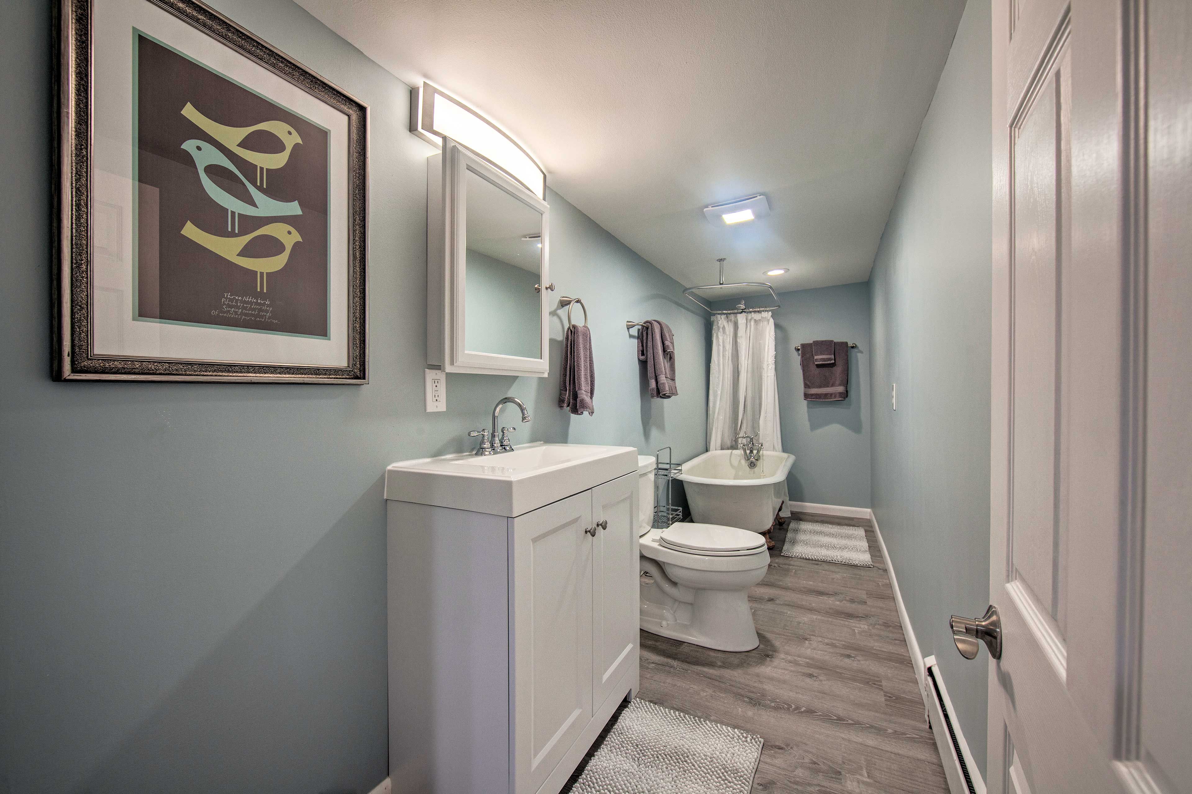 Bathroom | Towels Provided