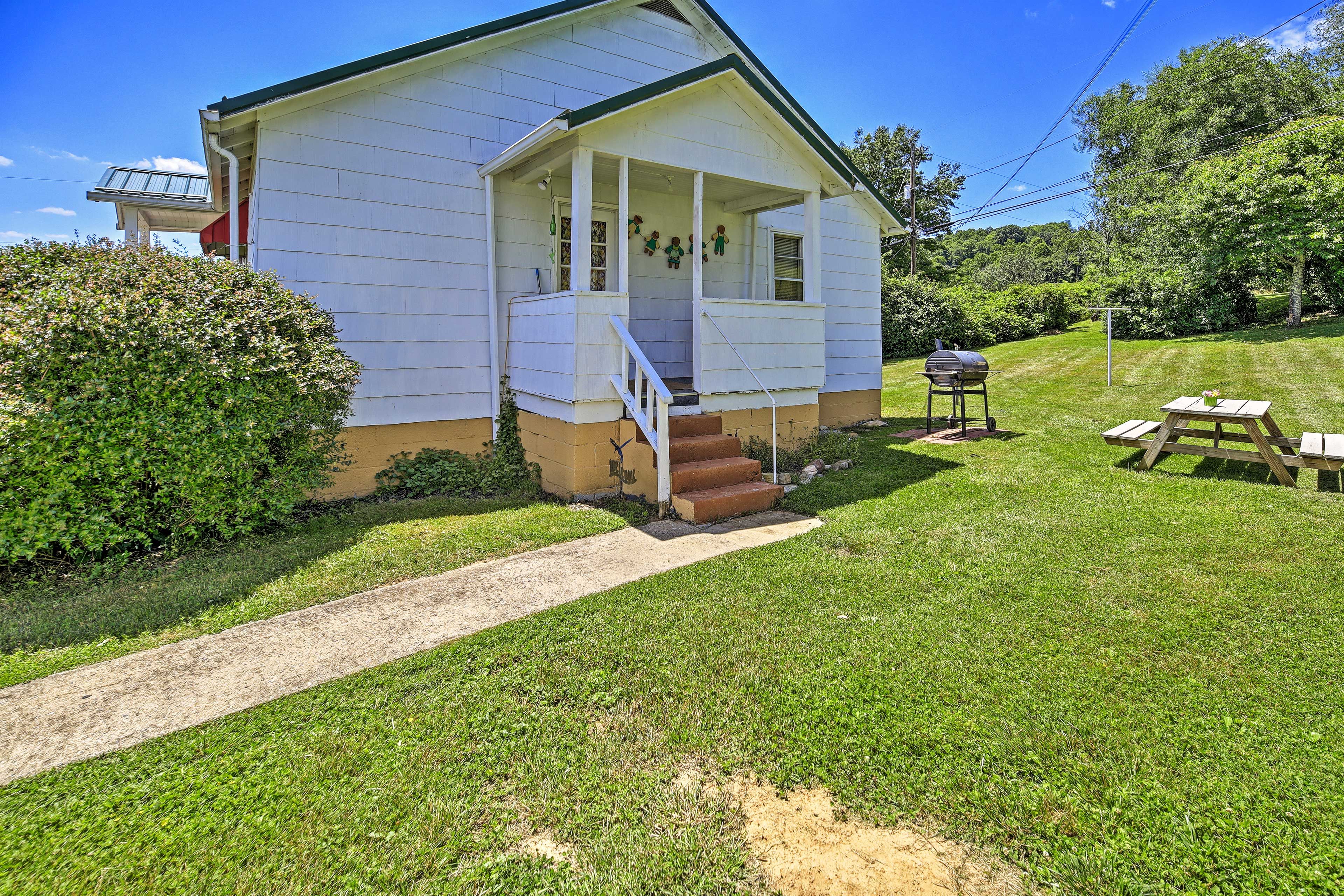 Home Exterior | Gas Grill