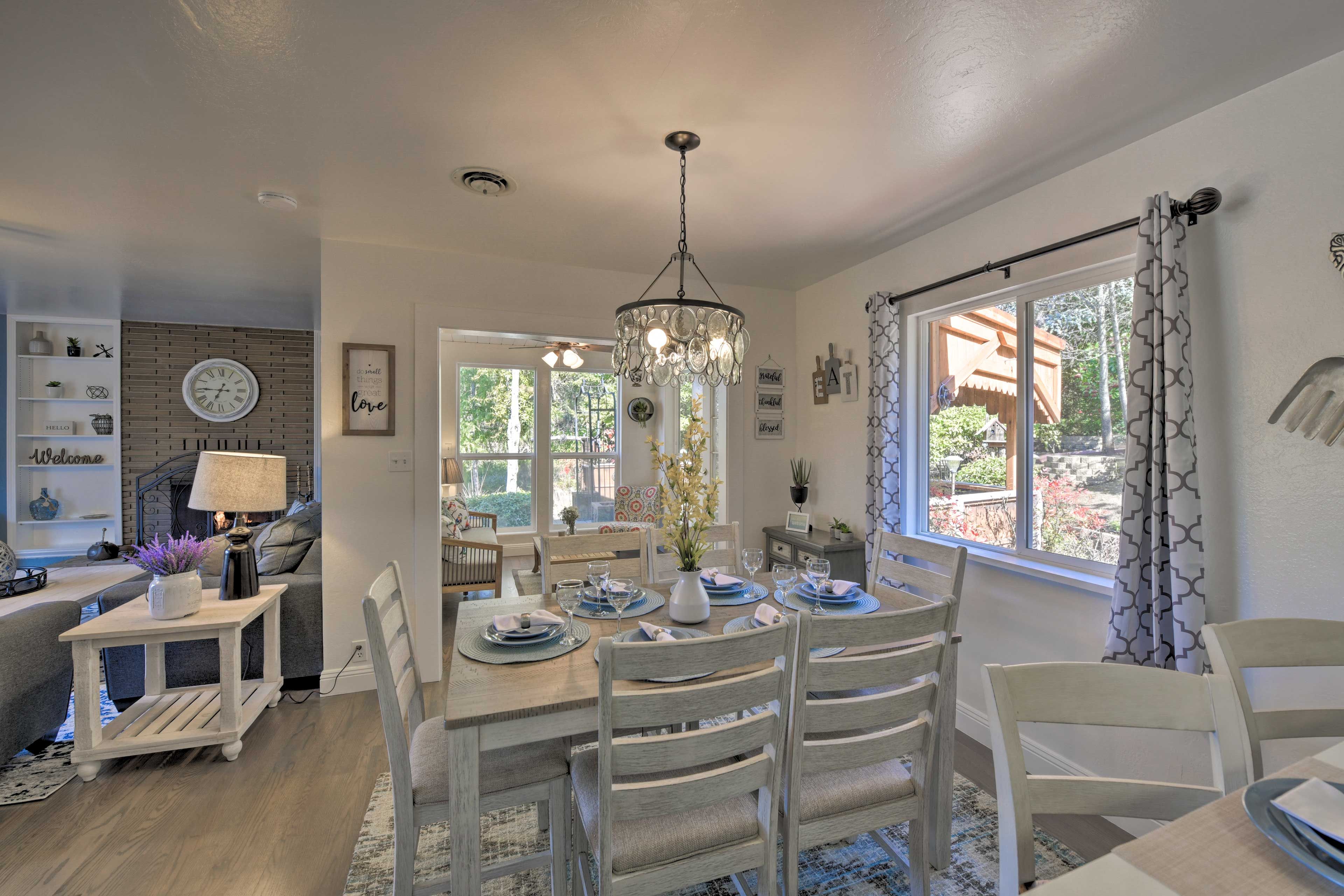 Dining Area | Dishes & Flatware Provided | Open Floor Plan