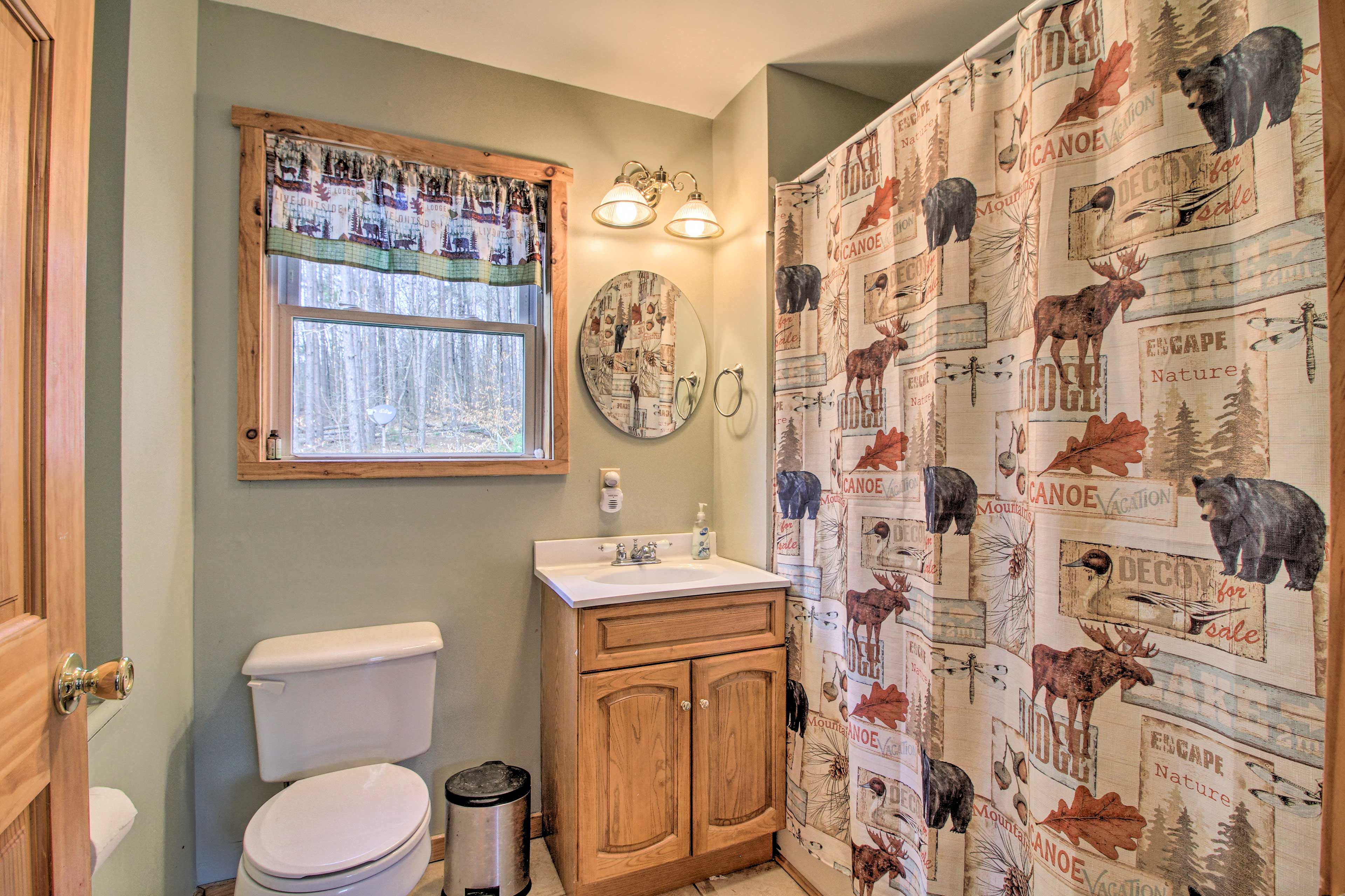 Full Bathroom