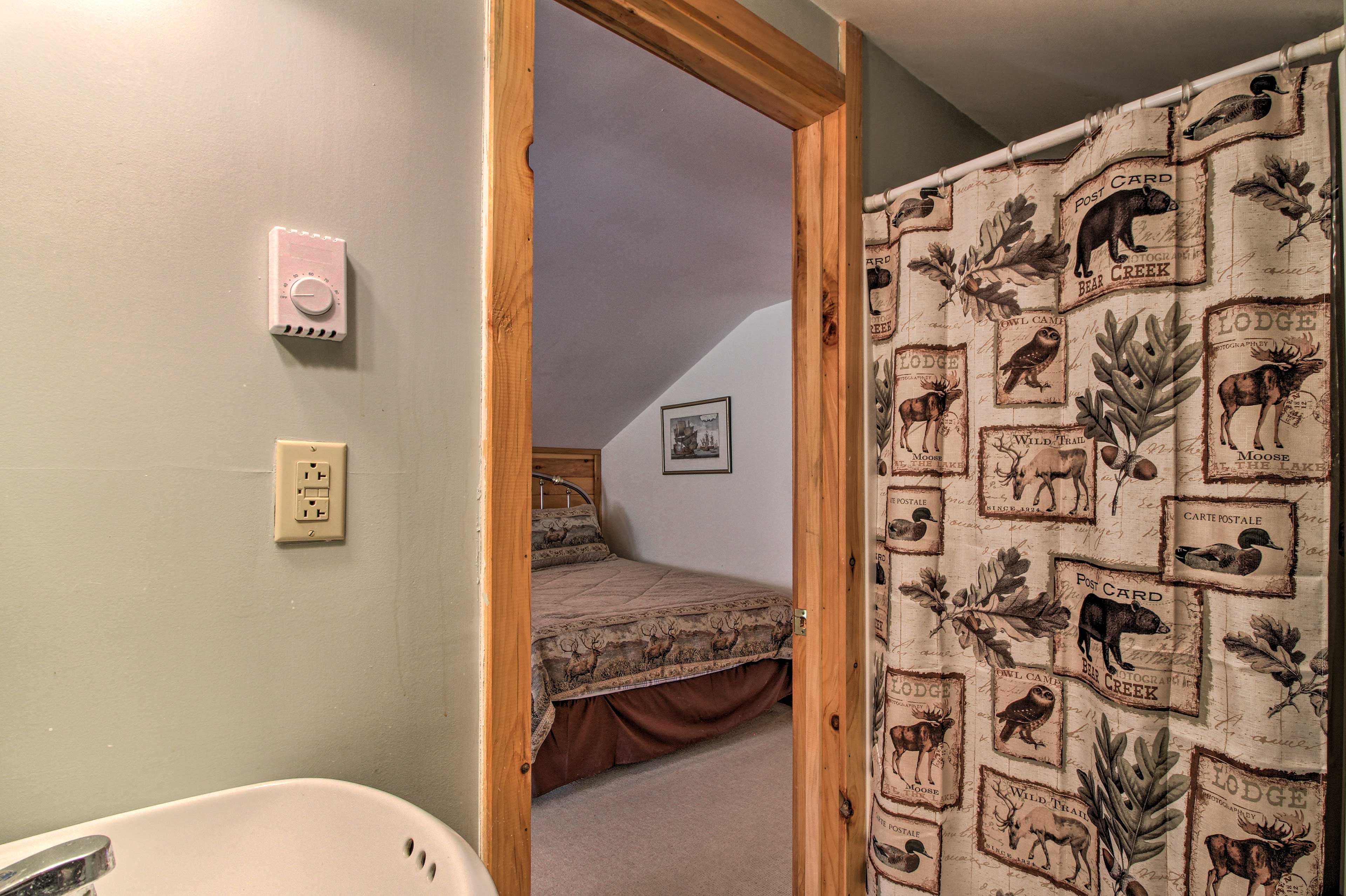 Full Bathroom