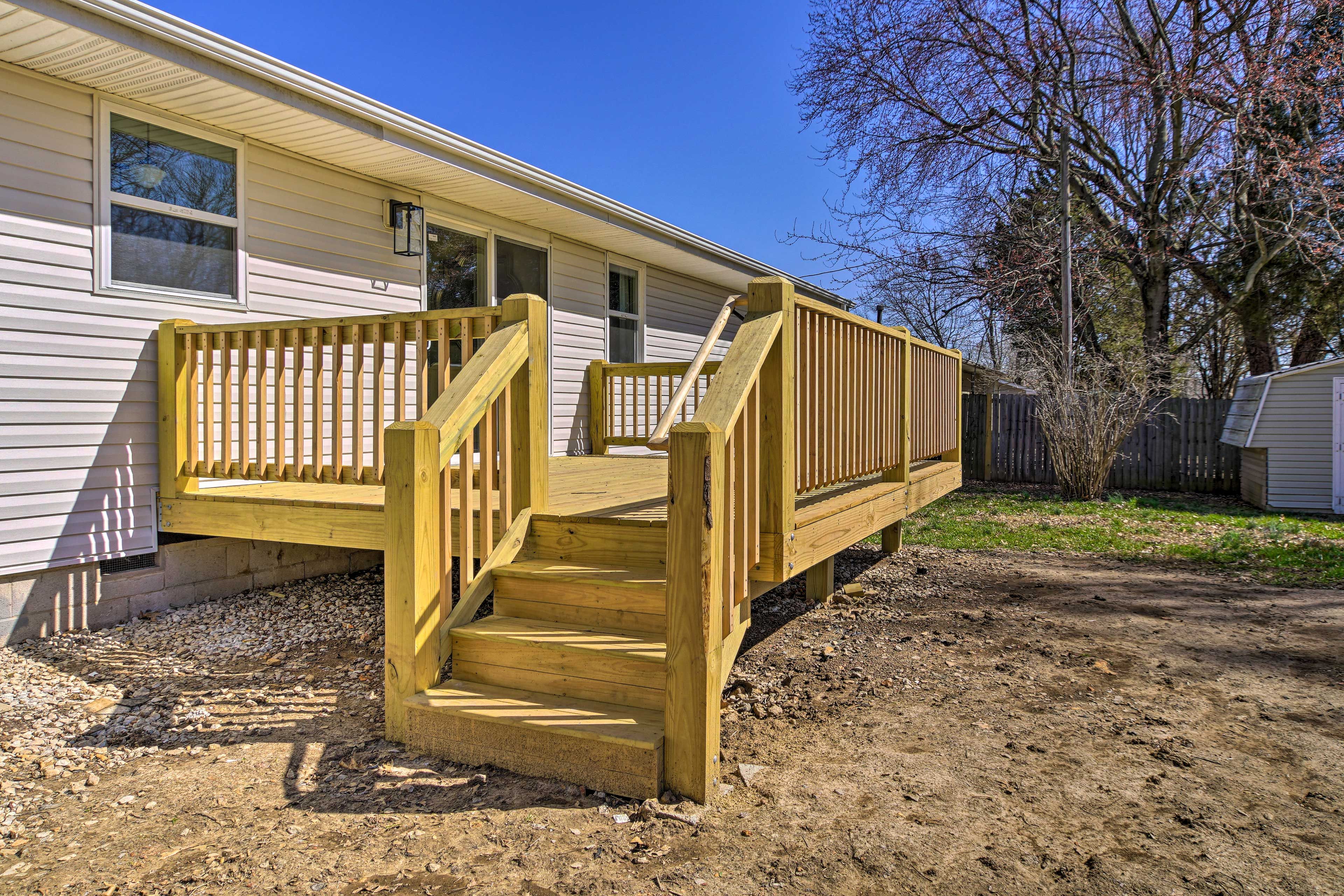 Spacious Deck | Private Yard