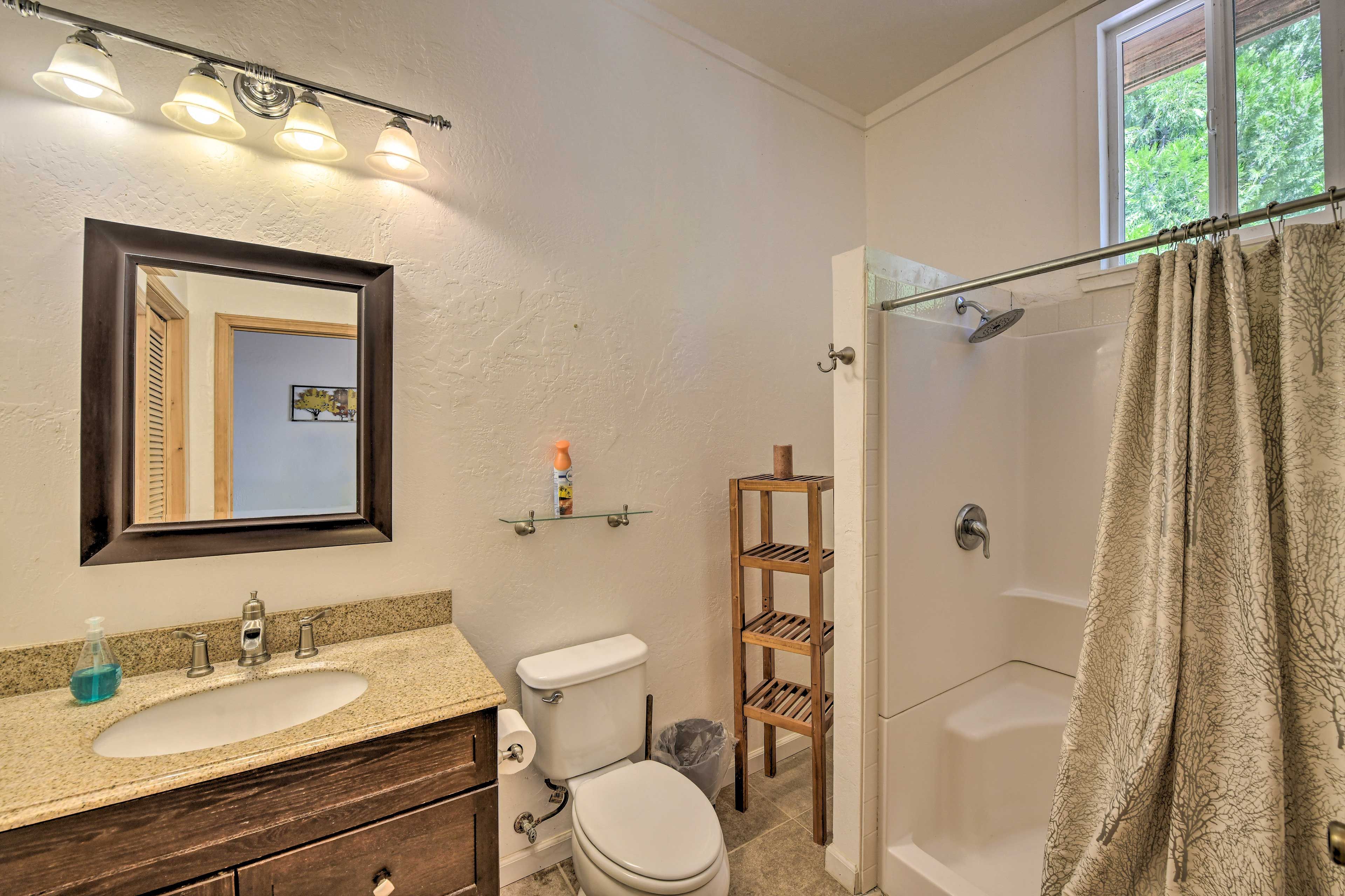 Full Bathroom | Shower