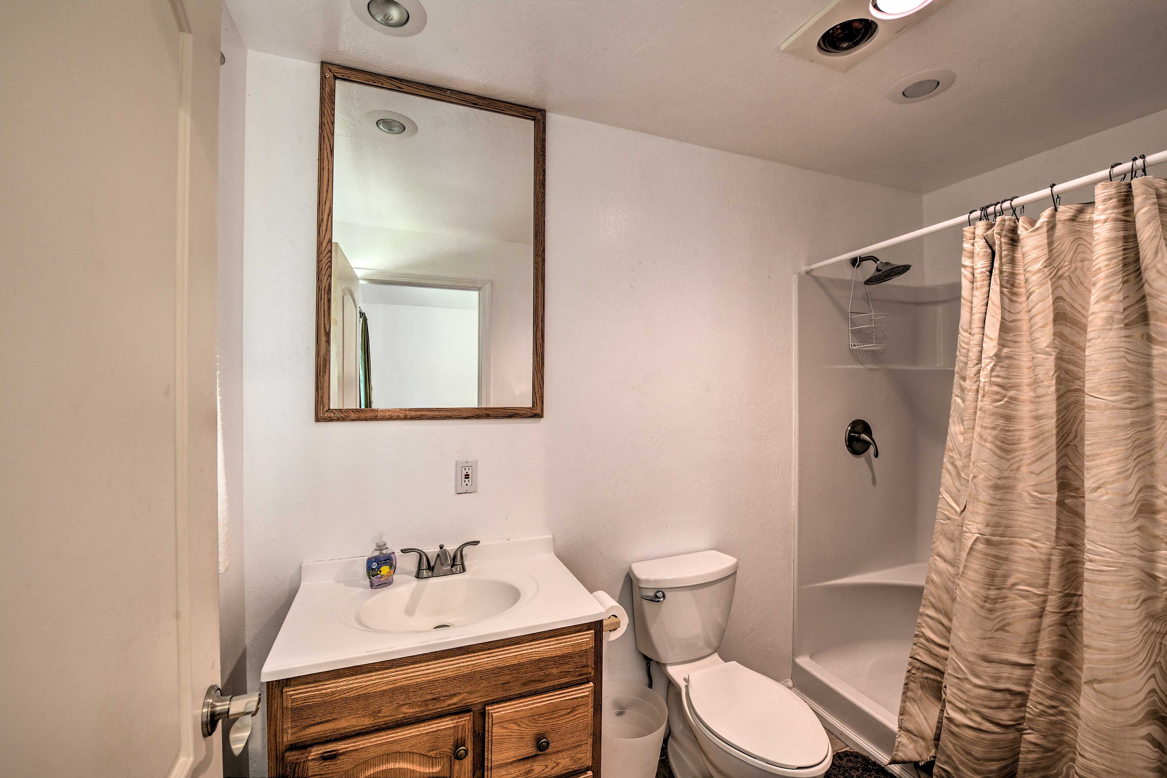 En-Suite Bathroom | Shower | Towels & Linens Provided