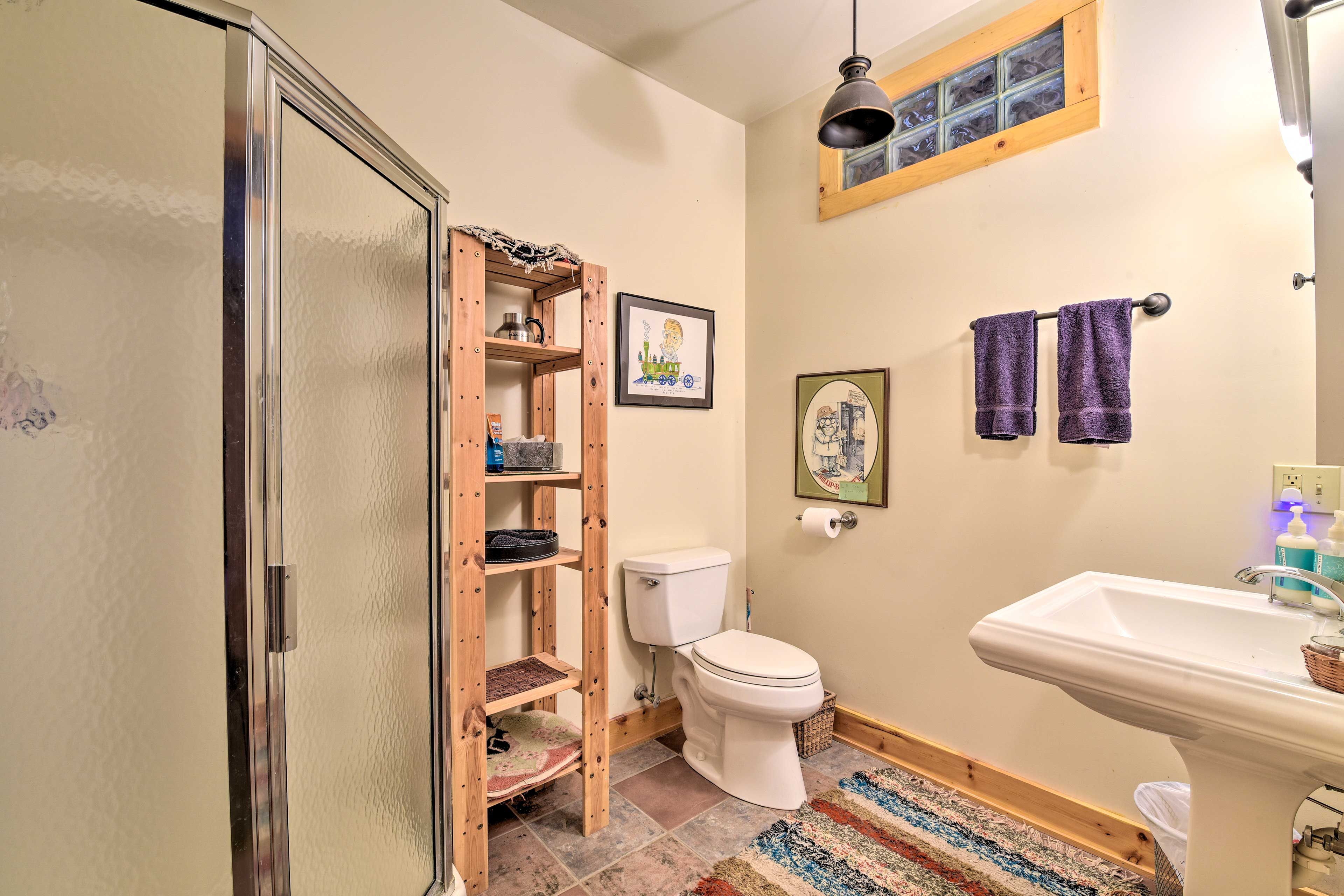 Complimentary toiletries and towels are provided in all bathrooms.