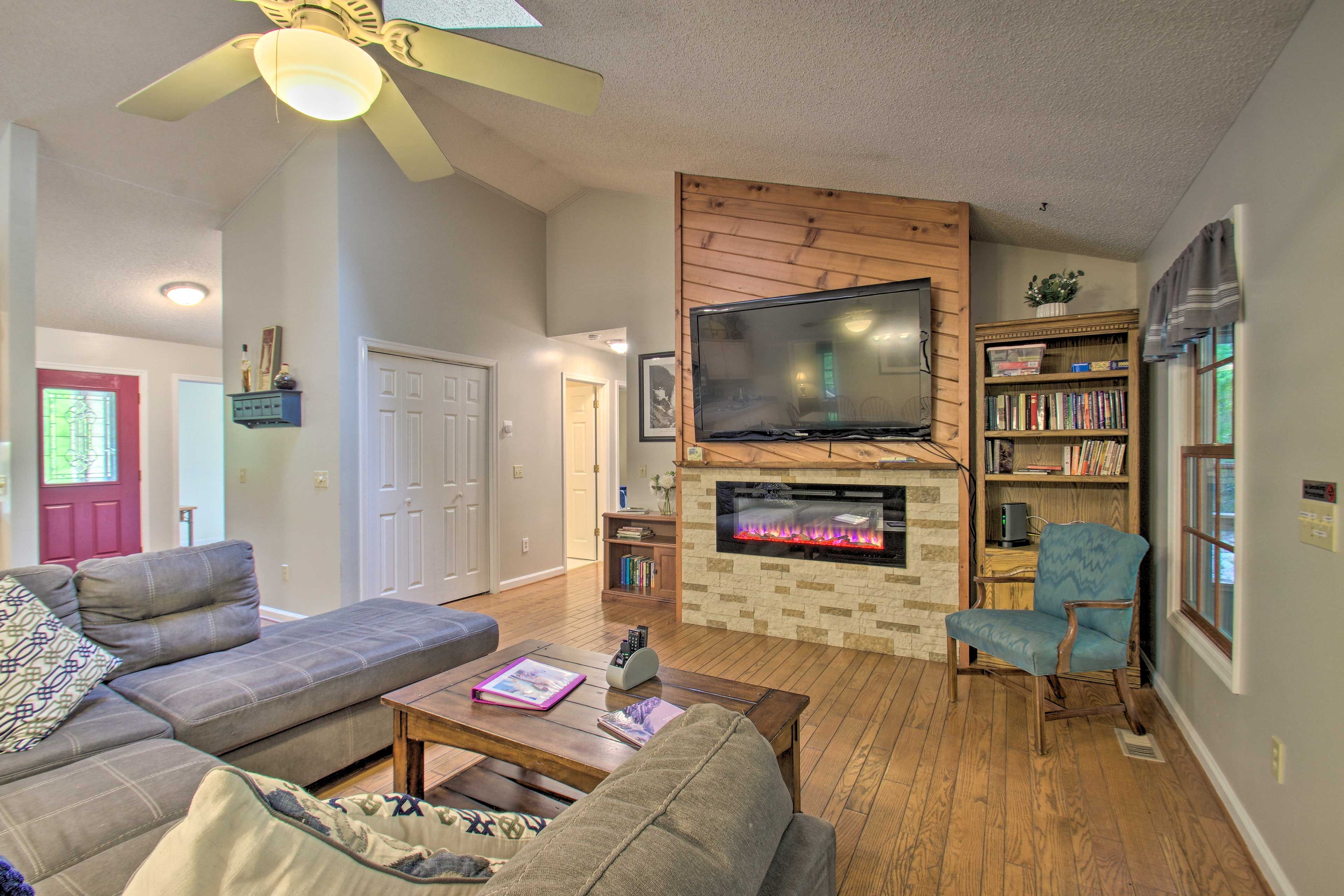 Living Room | 65" Roku TV | Family Games | Library