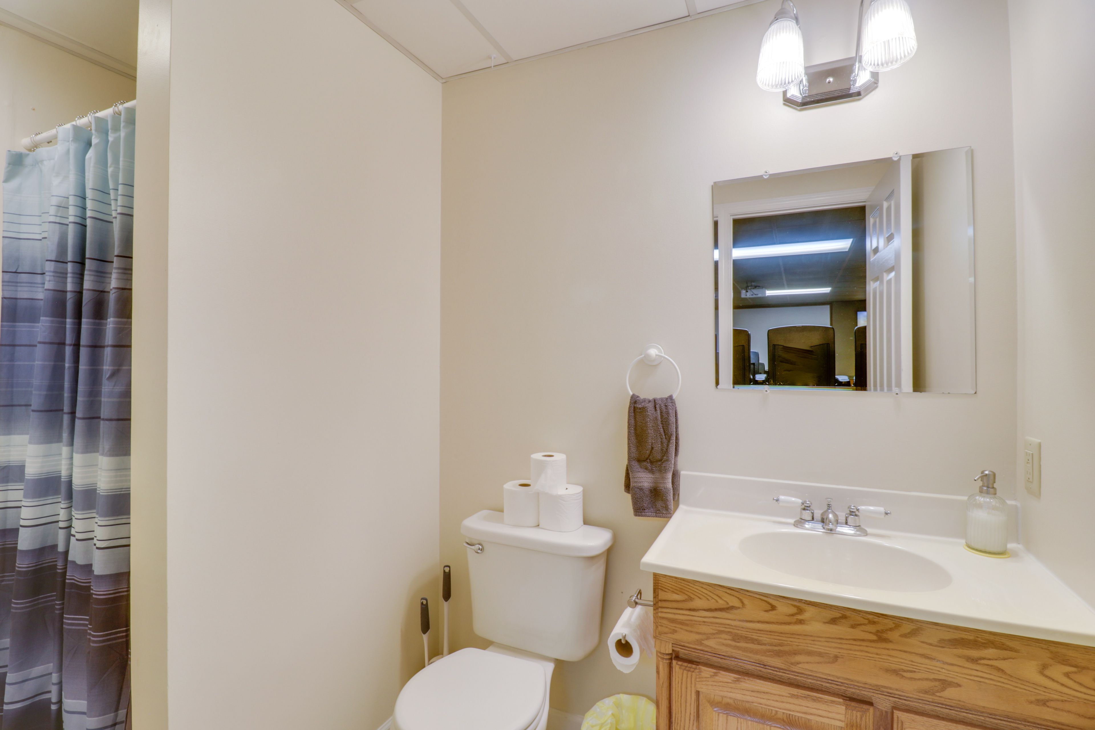 Bathroom | Downstairs