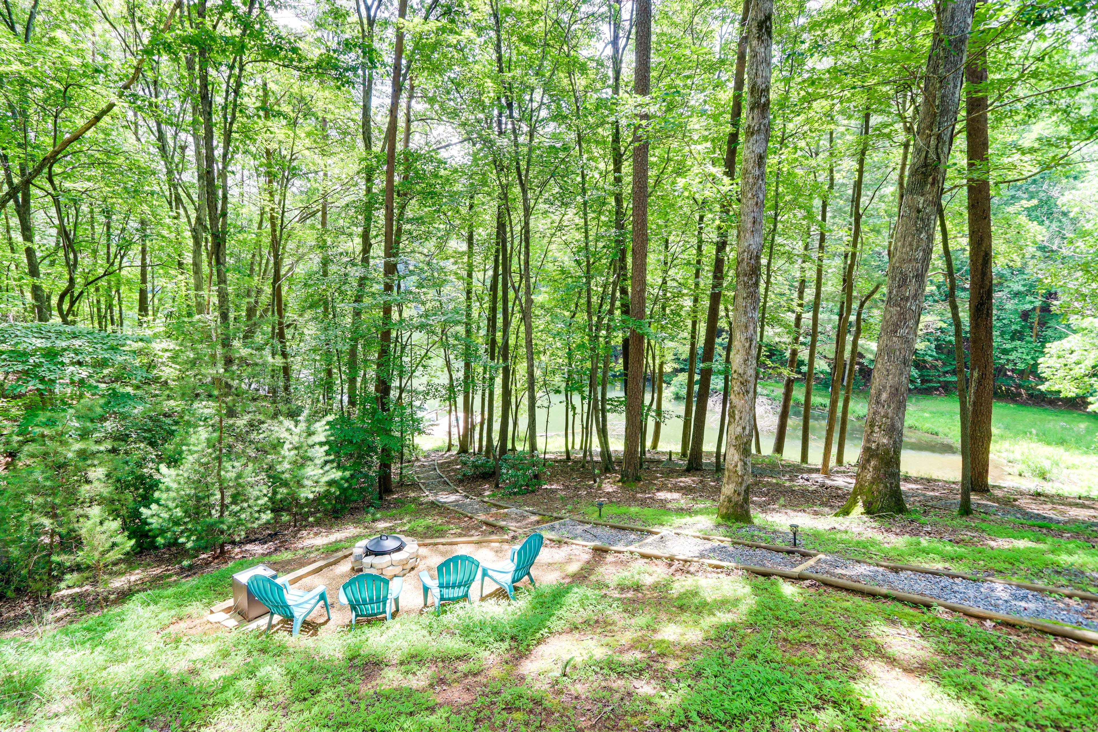 Outdoor Space | Wood-Burning Fire Pit | Private Path to Lake
