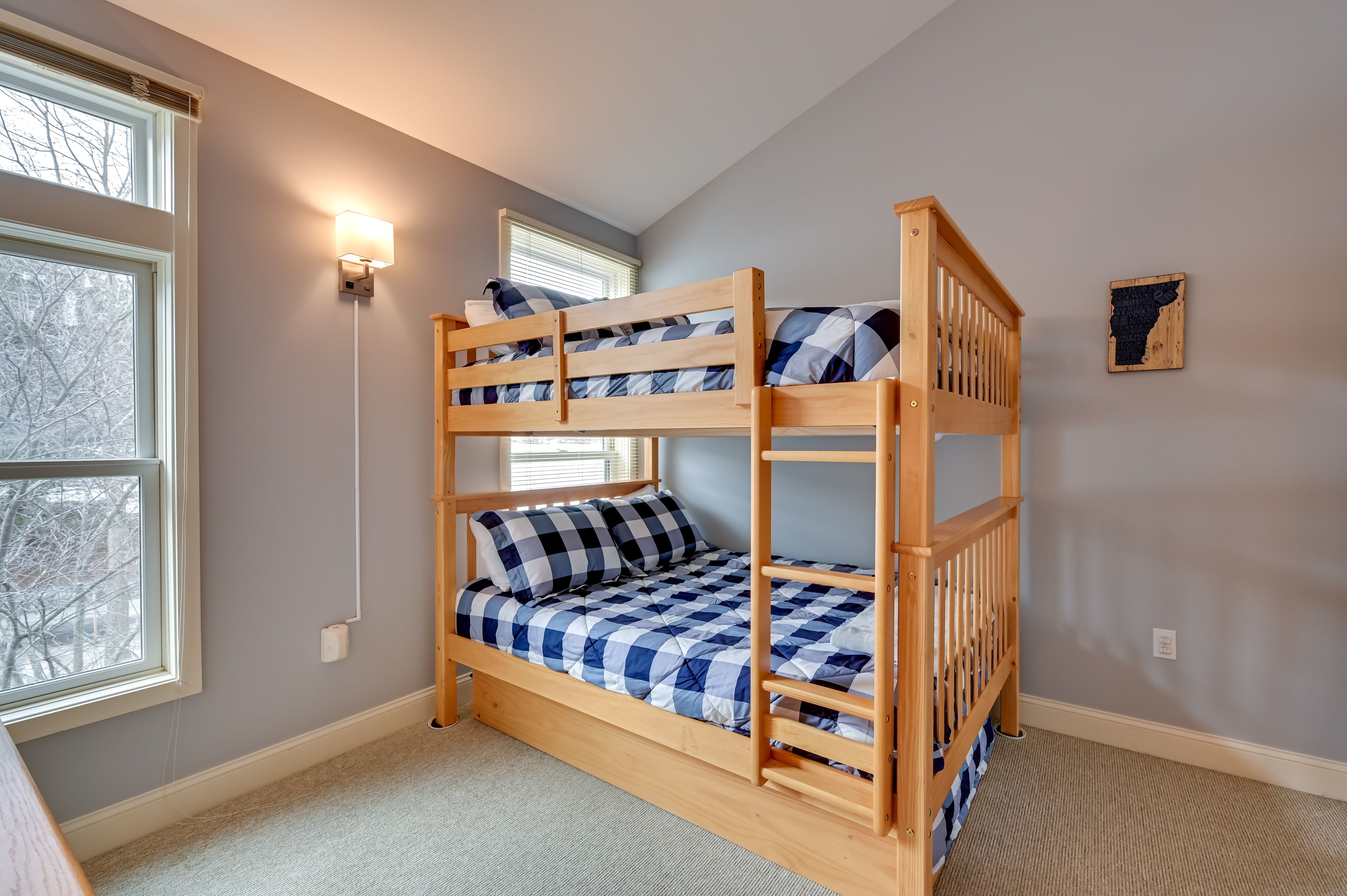 Bedroom 2 | Full Bunk Bed w/ Twin Trundle | 2nd Floor