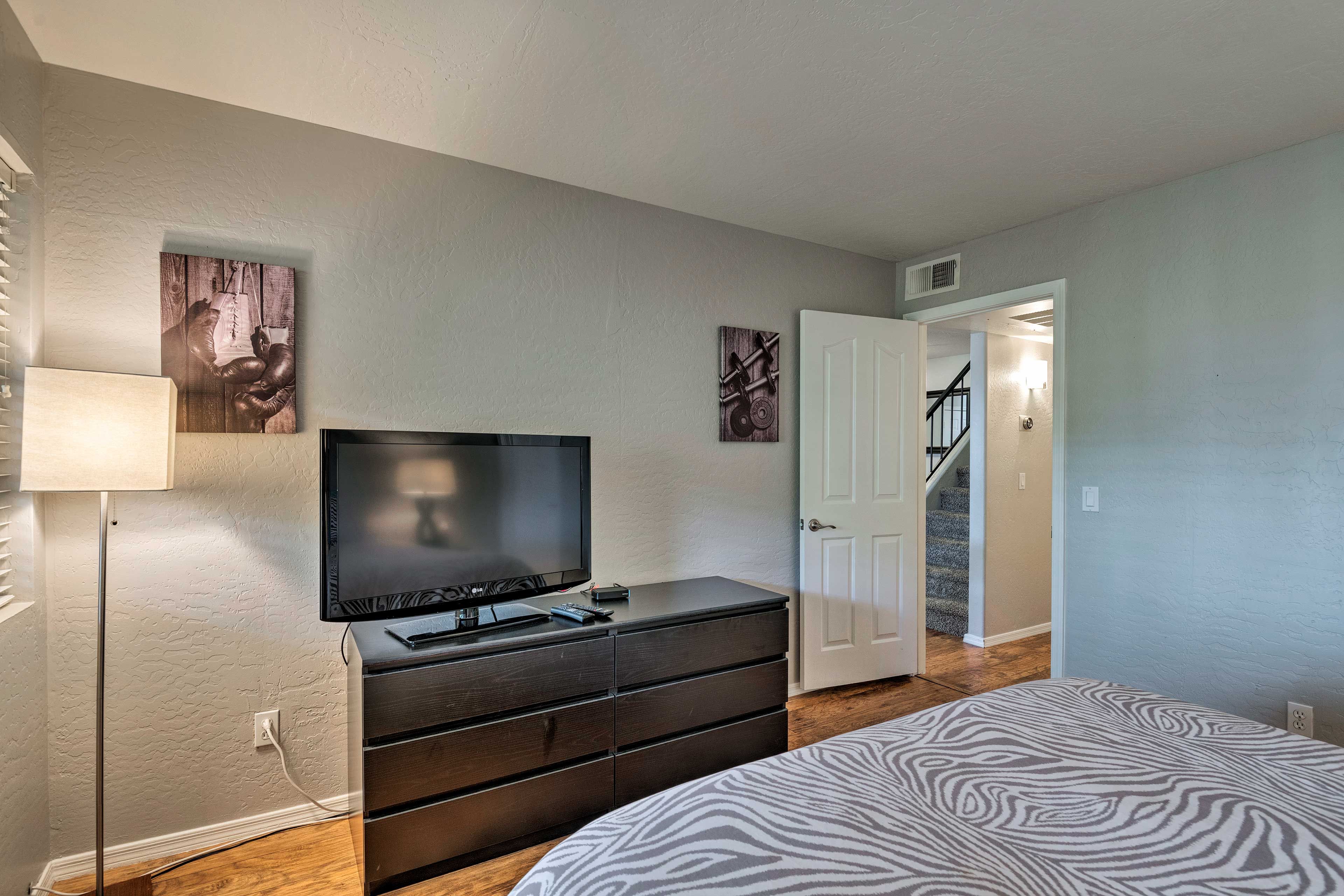 Make yourself at home and unpack your suitcase in the dresser.