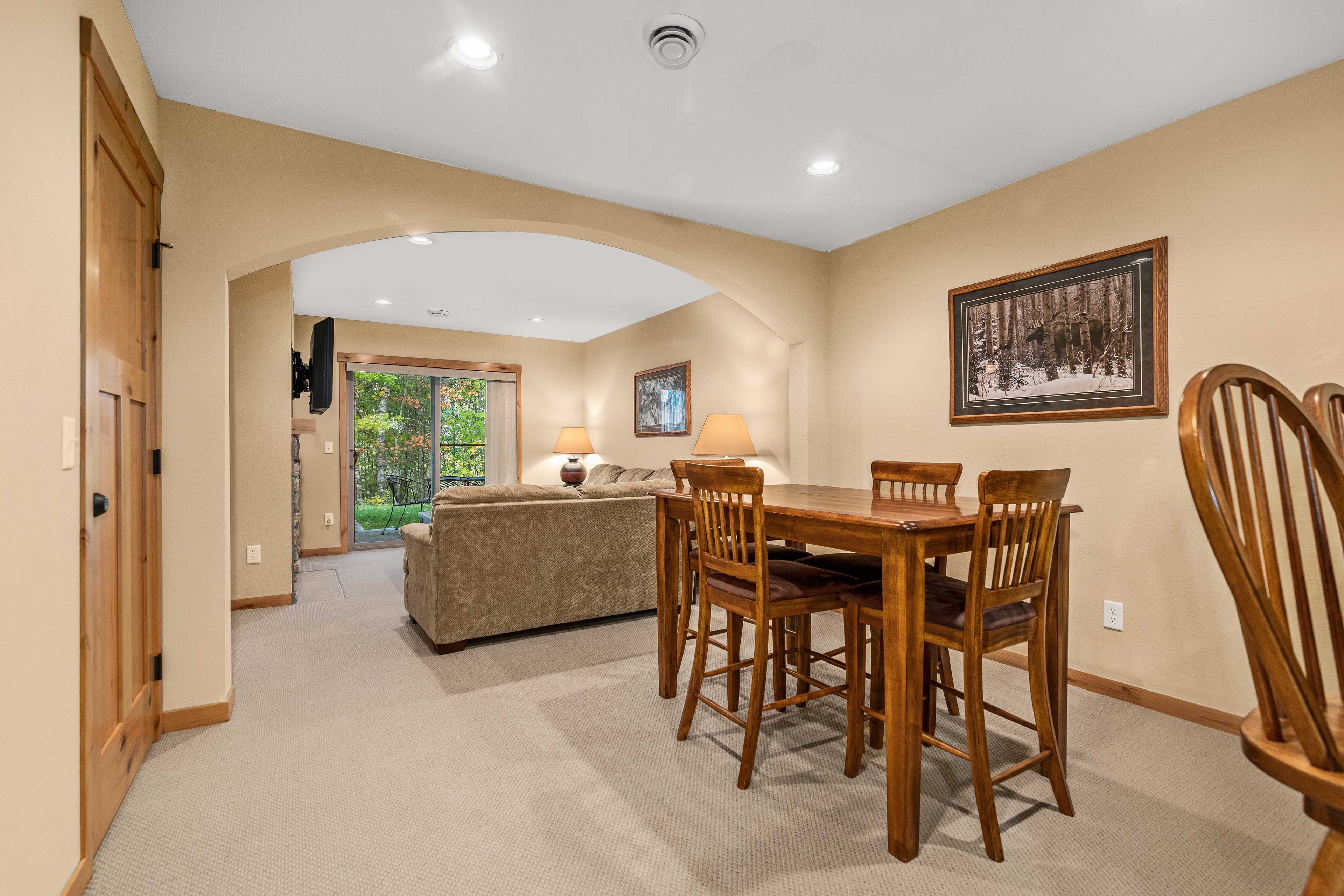 2nd Living Area