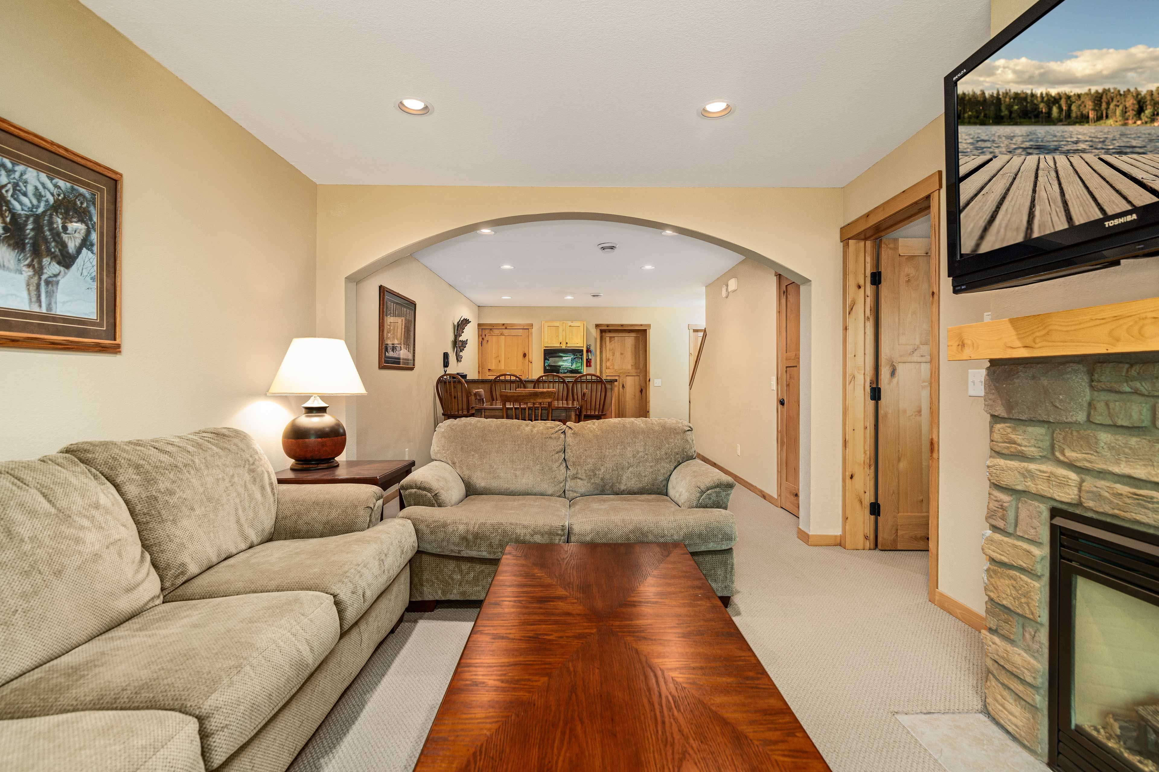 2nd Living Area