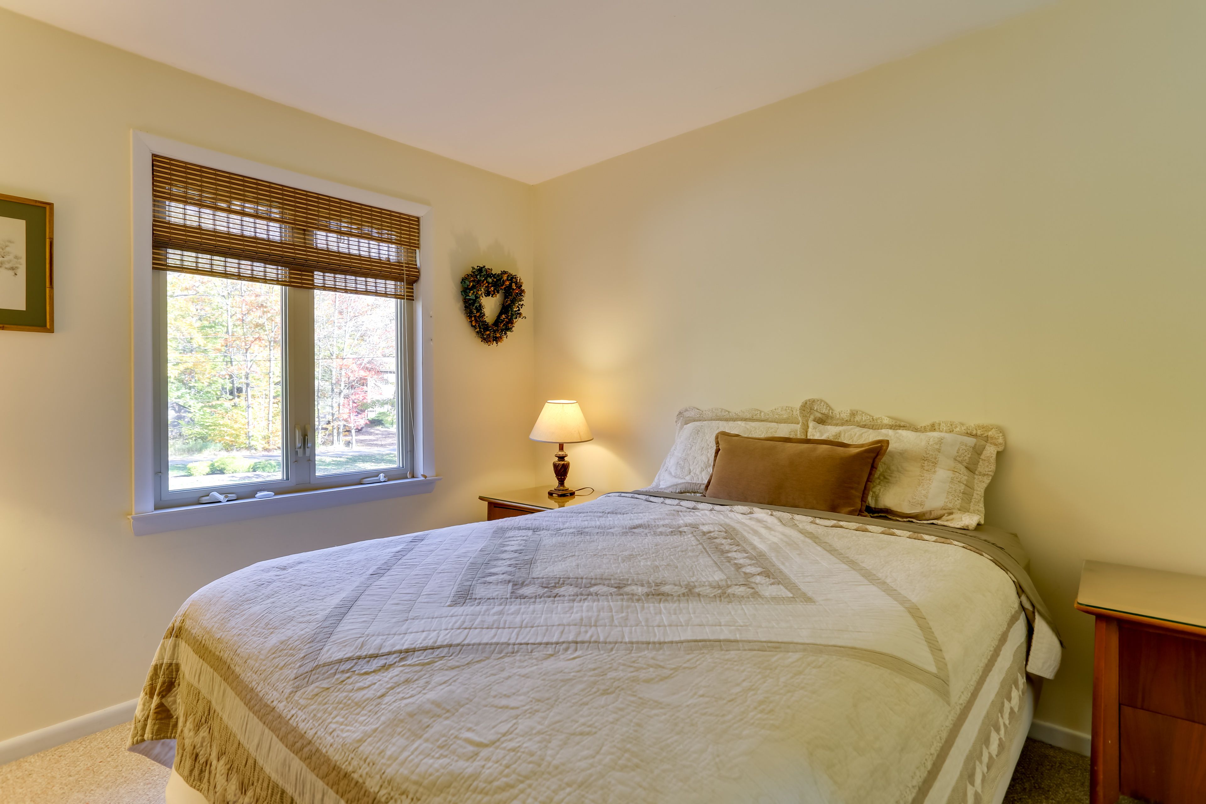 Bedroom 3 | Queen Bed