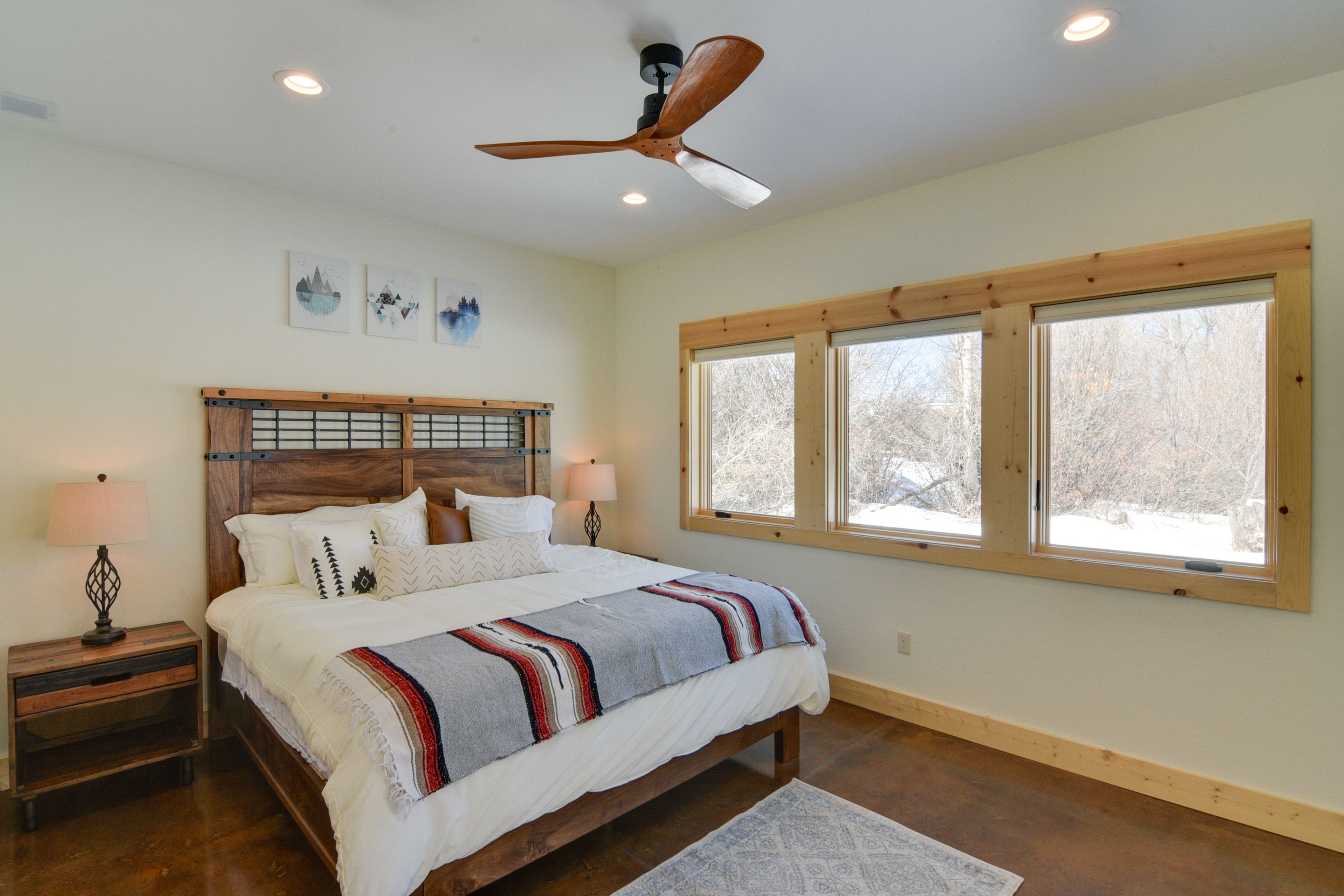 Bedroom 1 | King Bed | En-Suite Bathroom | Deck Access