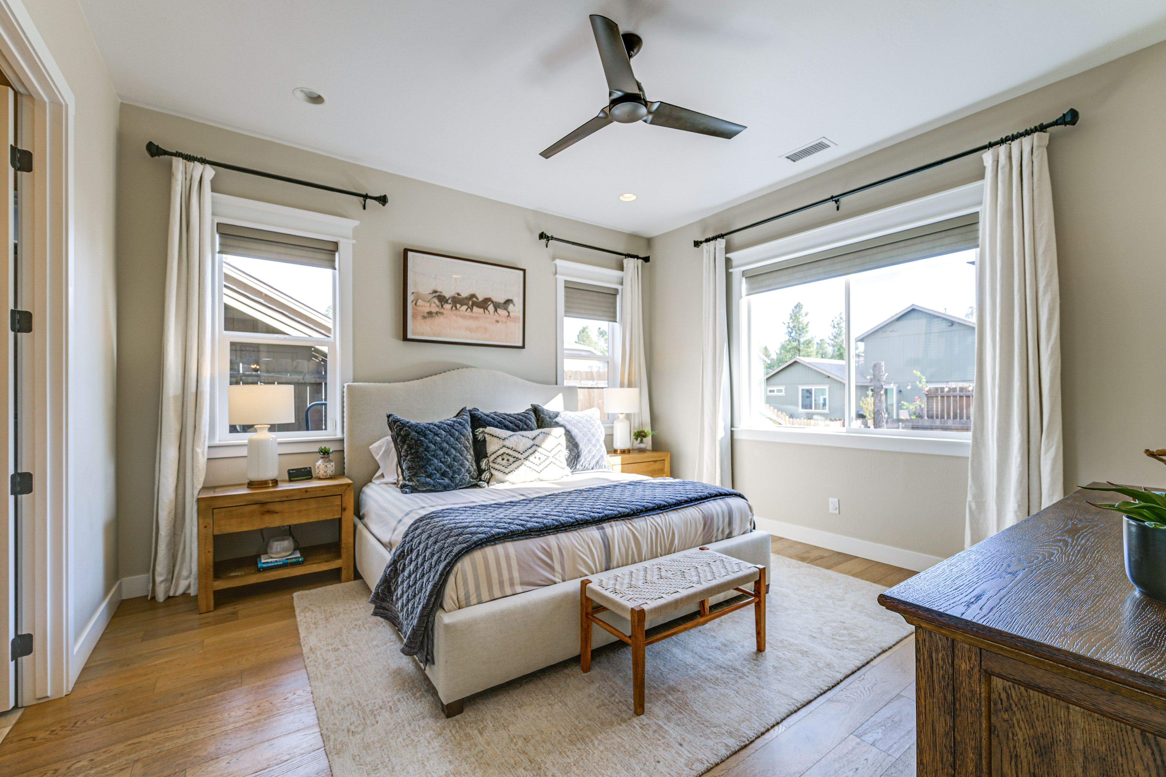Bedroom 1 | King Bed | Linens Provided | En-Suite Bathroom