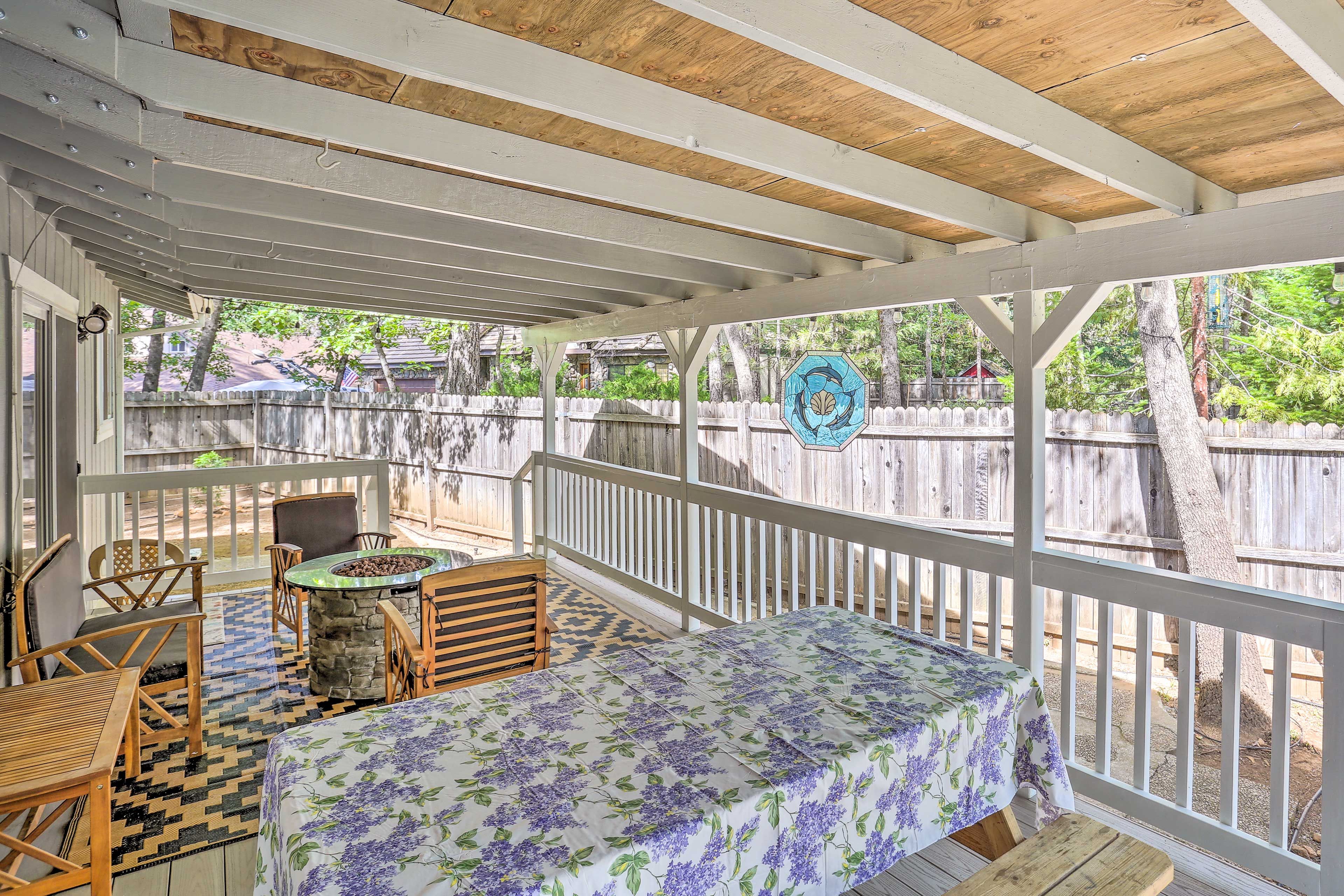Furnished Deck