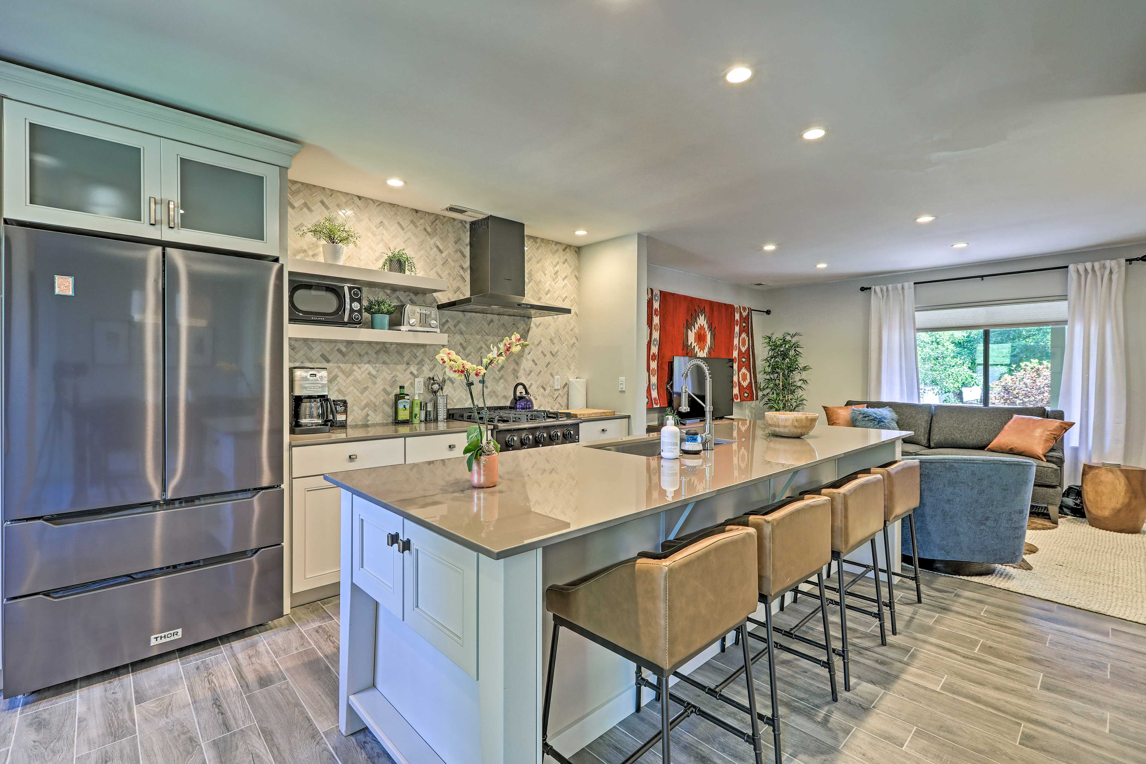 Fully Equipped Kitchen | Stainless Steel Appliances | Coffee Maker