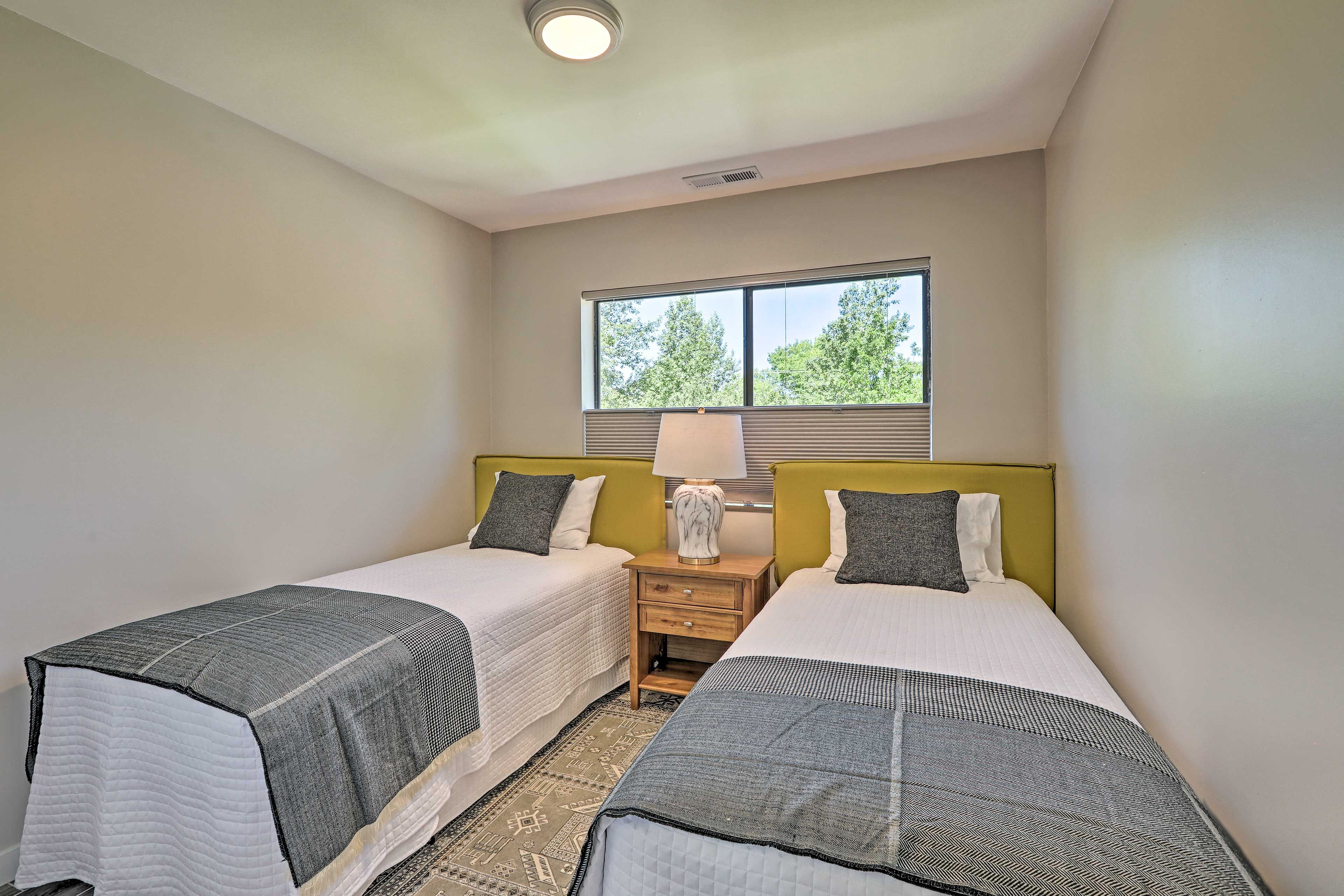 Bedroom 3 | 2 Twin Beds