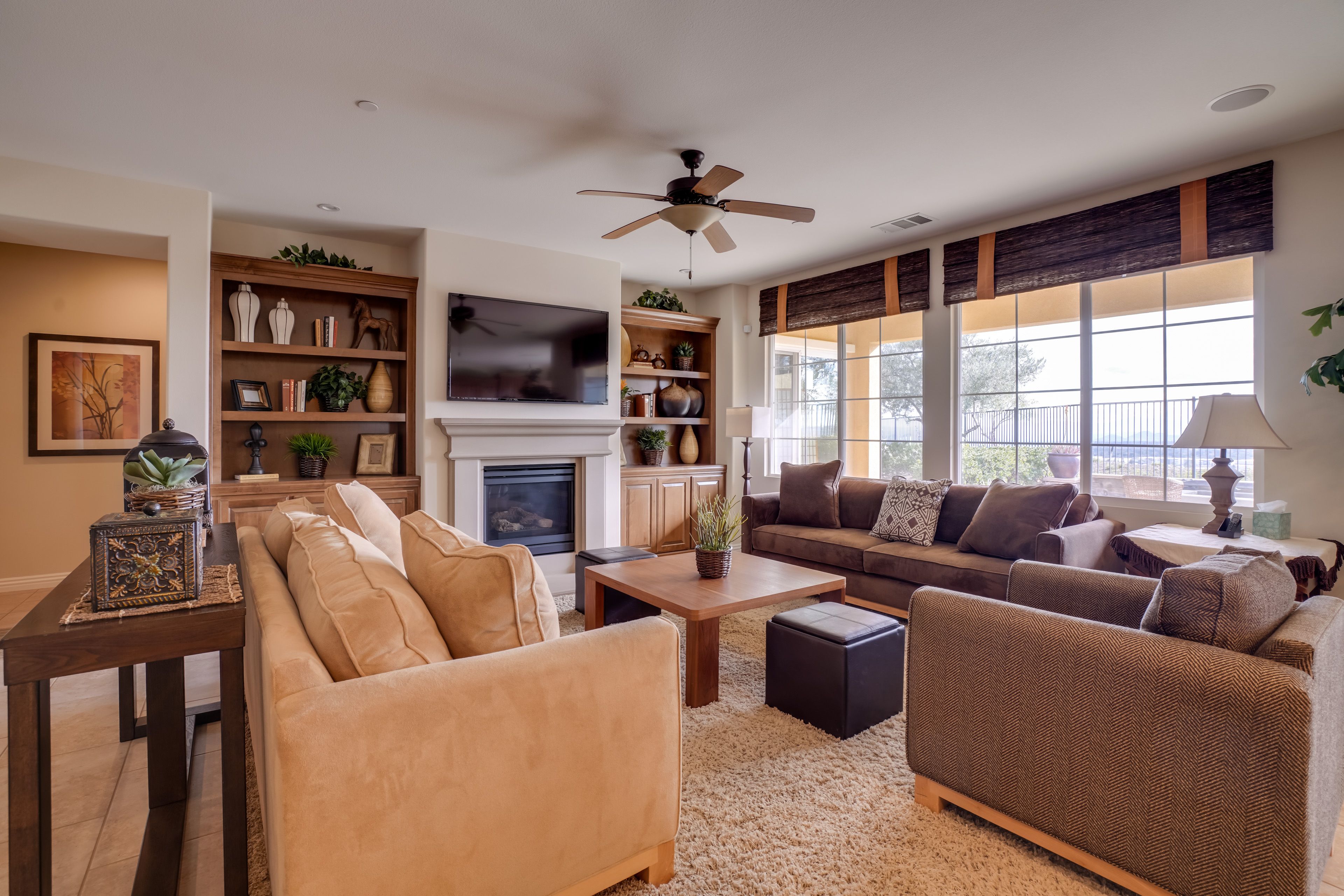 Living Room | Central A/C | Free WiFi