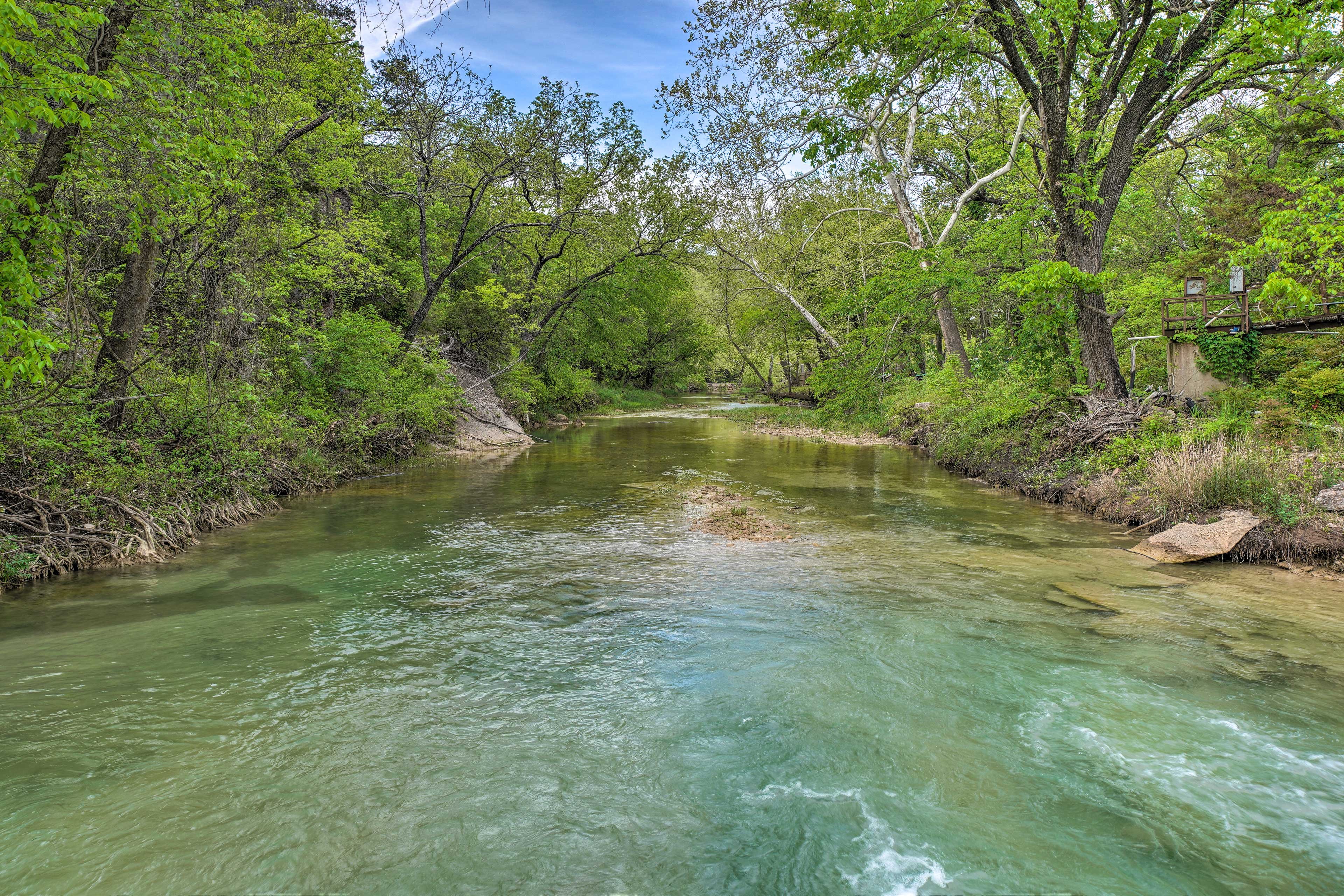 Walk to Honey Creek