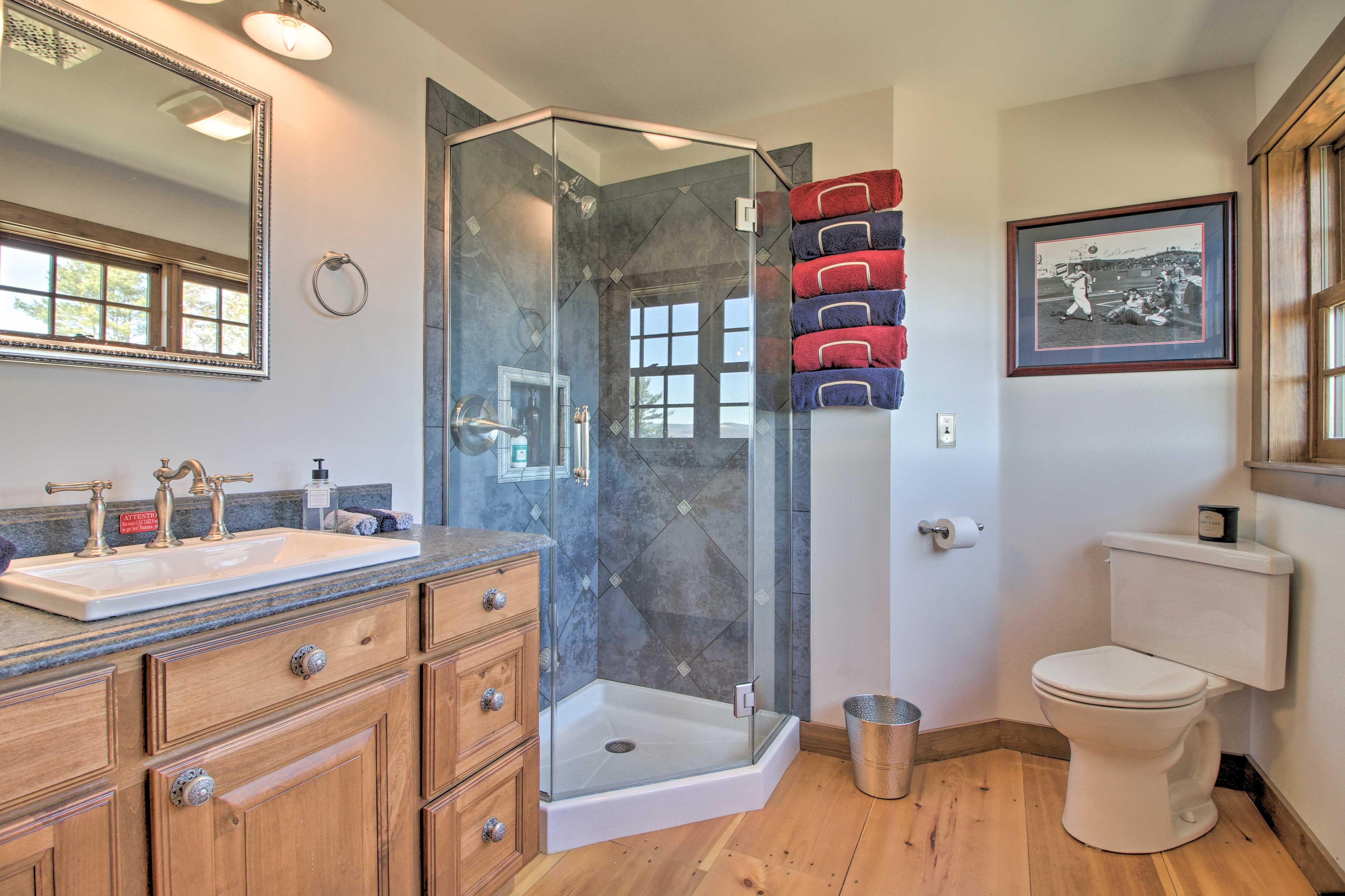 Full Bathroom