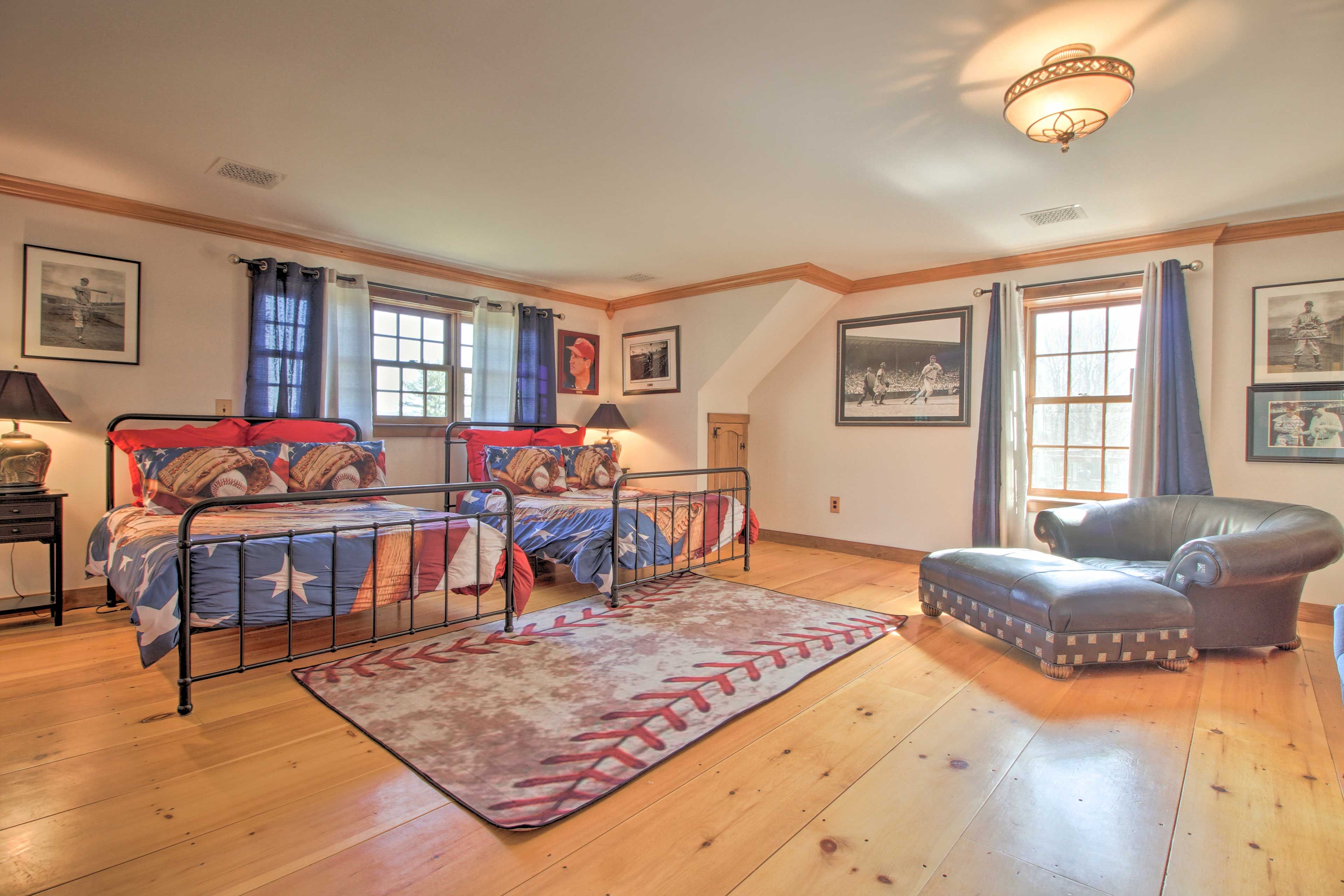 Bedroom 3 | 2 Full Beds