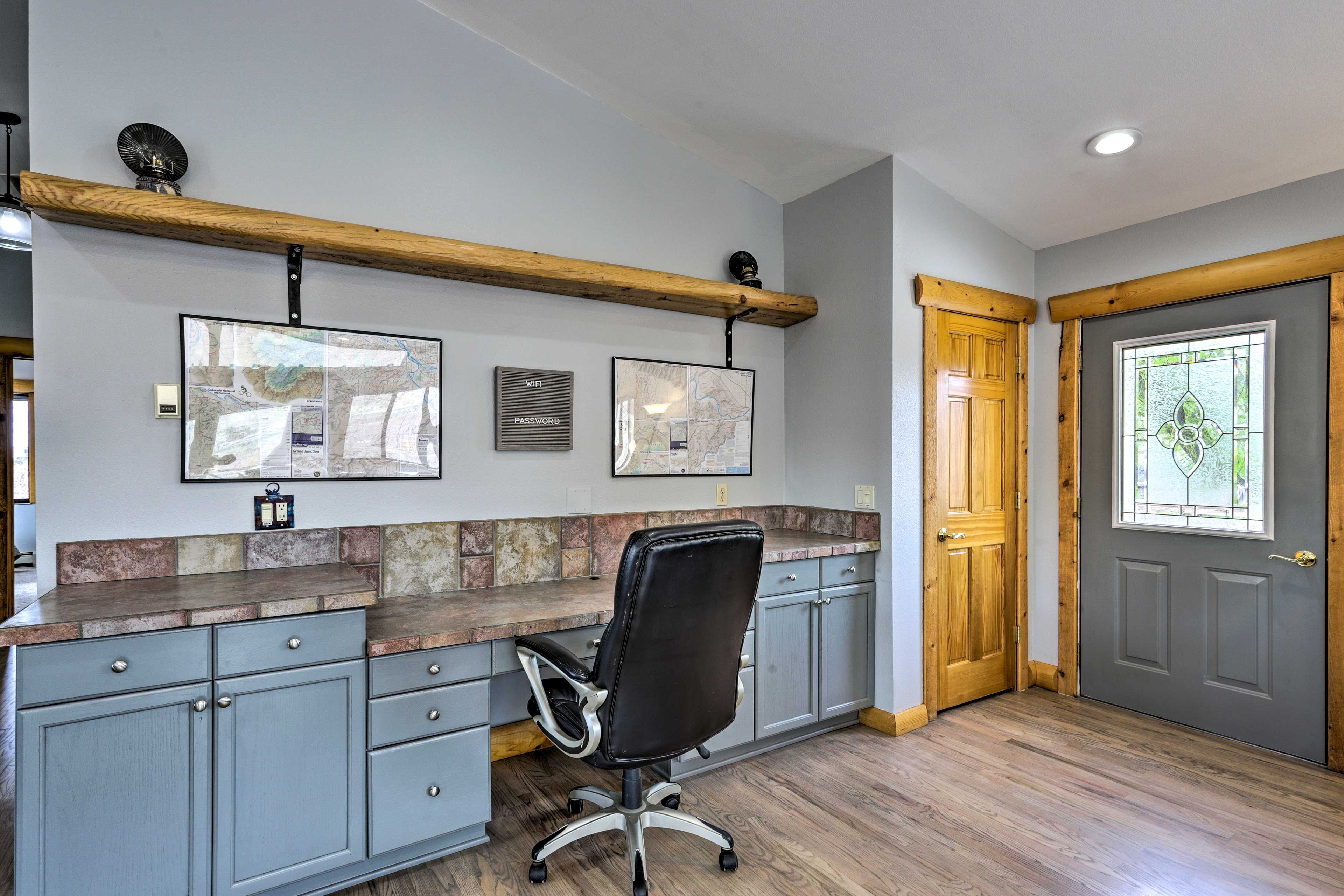 Slammed with work emails? Hunker down at your own desk space.