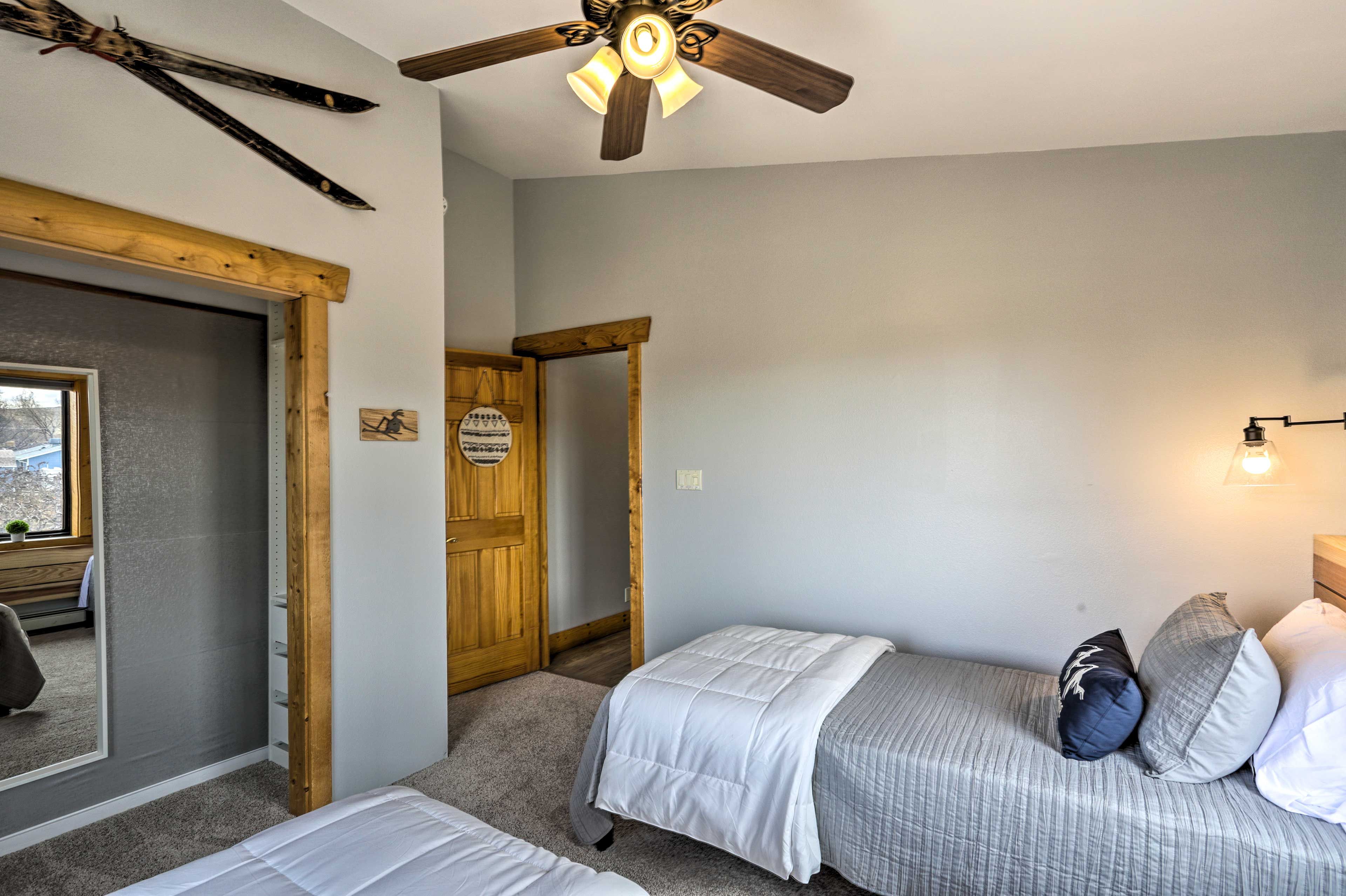 Hunker down for a good night's sleep in the Mountains.