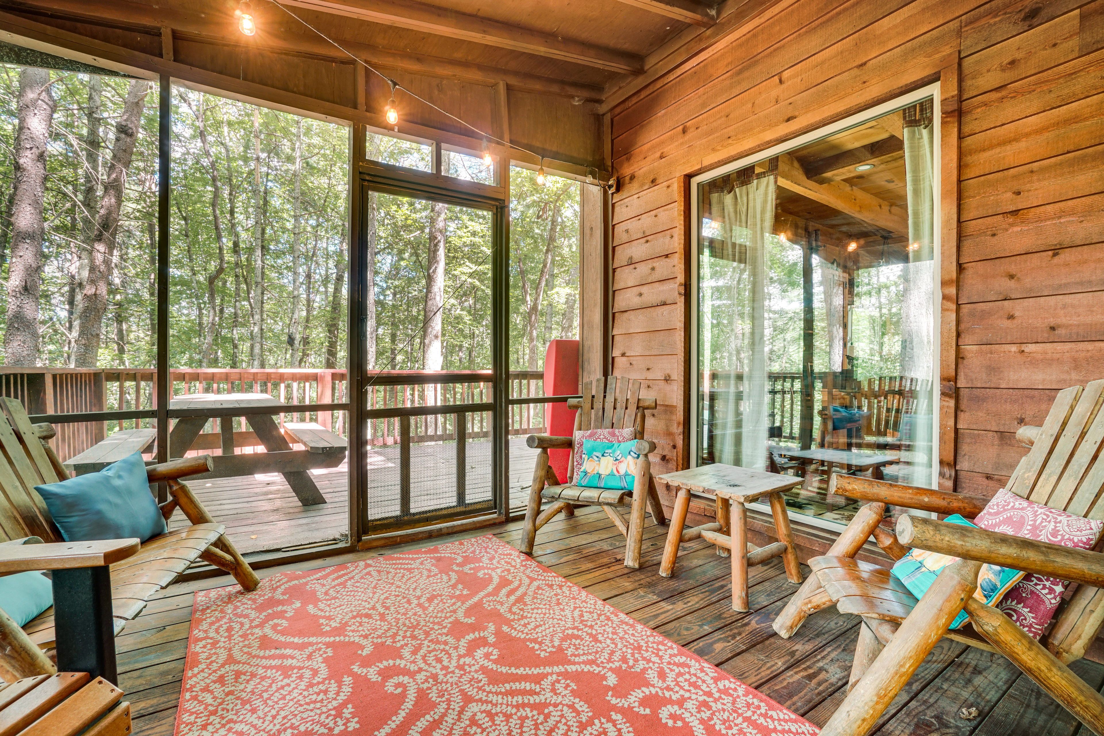 Screened Deck