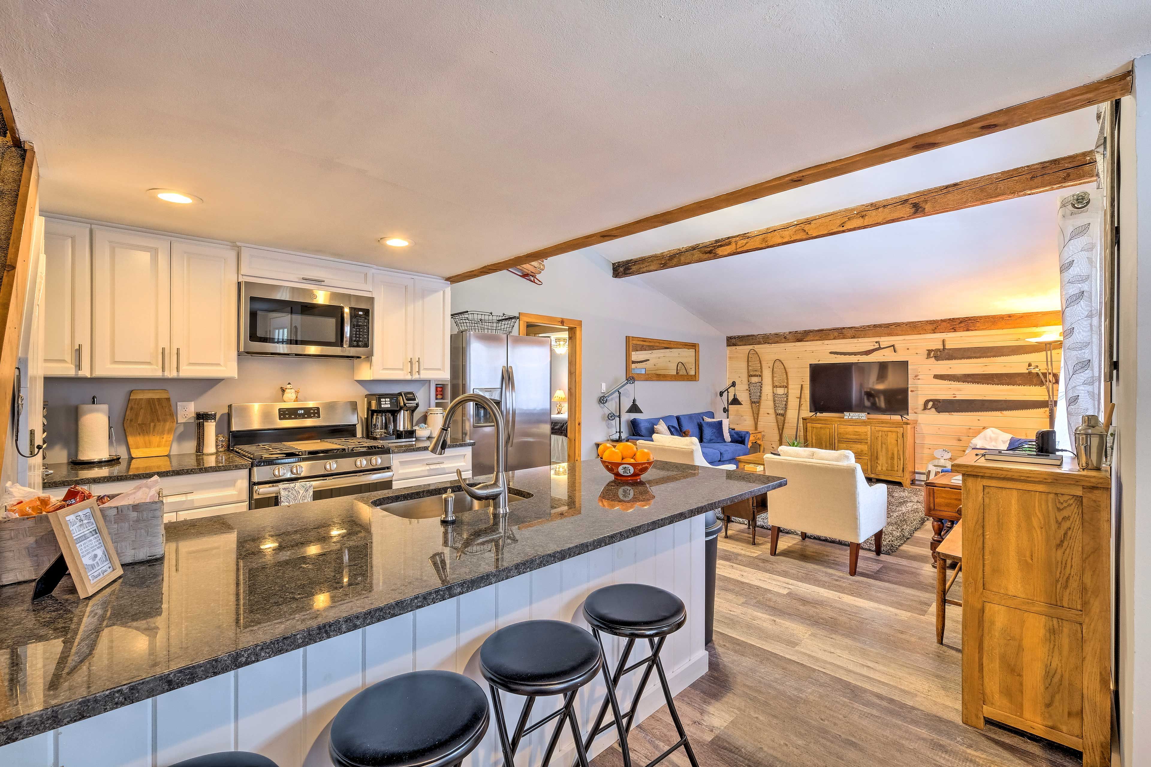 Enjoy a cup of coffee at this breakfast bar.