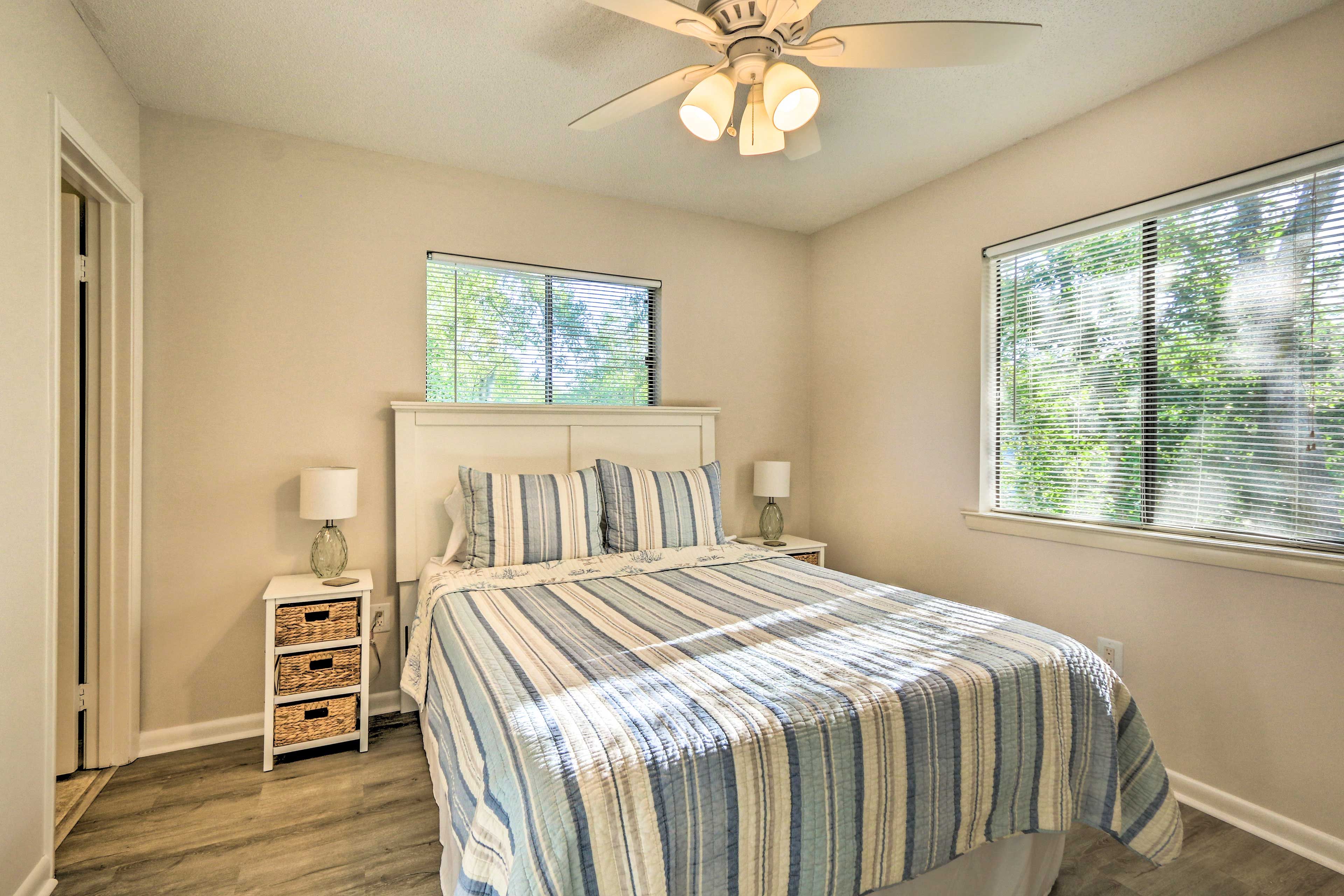 Bedroom 1 | Queen Bed | Linens Provided