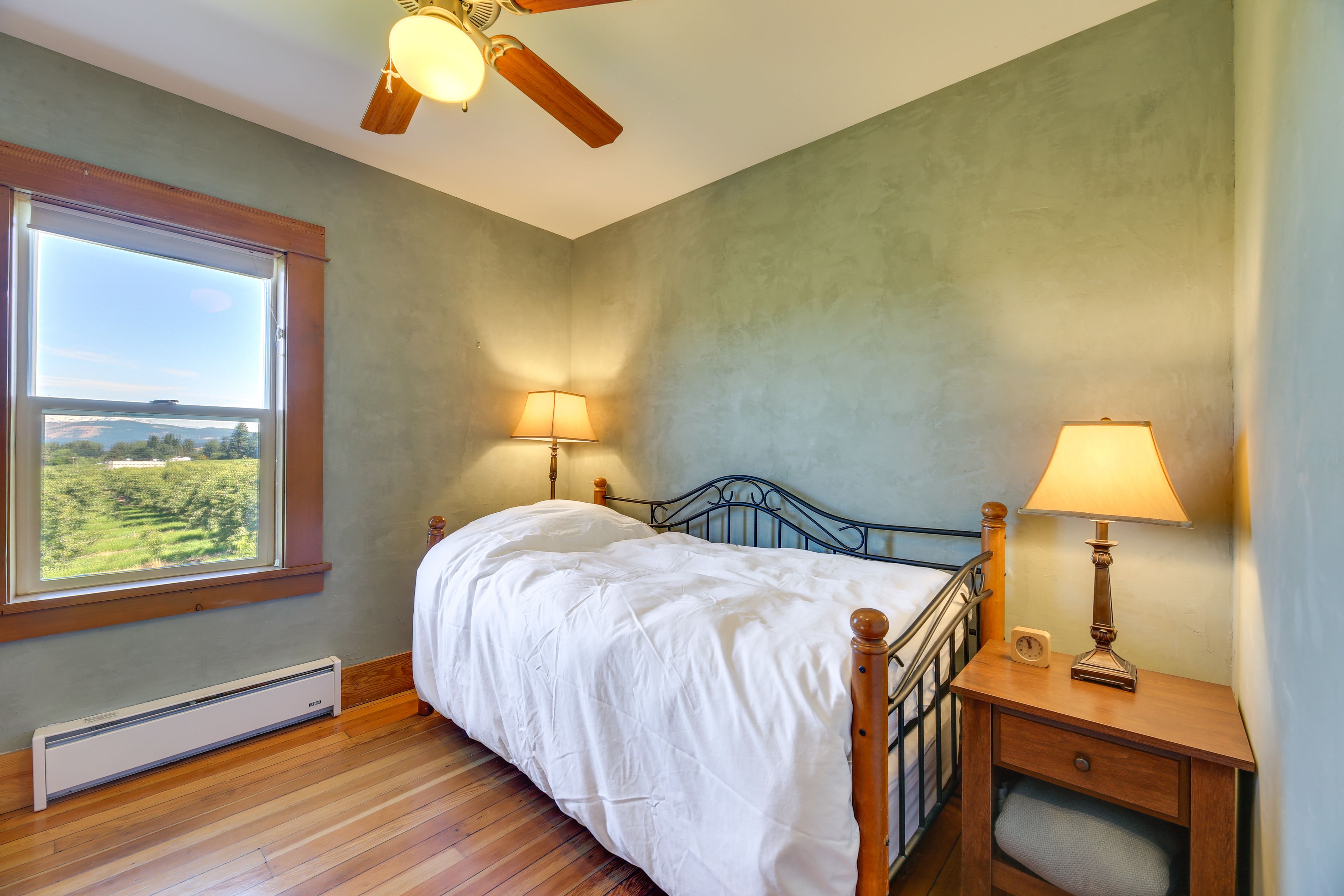 Bedroom 3 | Twin Day Bed, Twin Trundle Bed | 2nd Floor