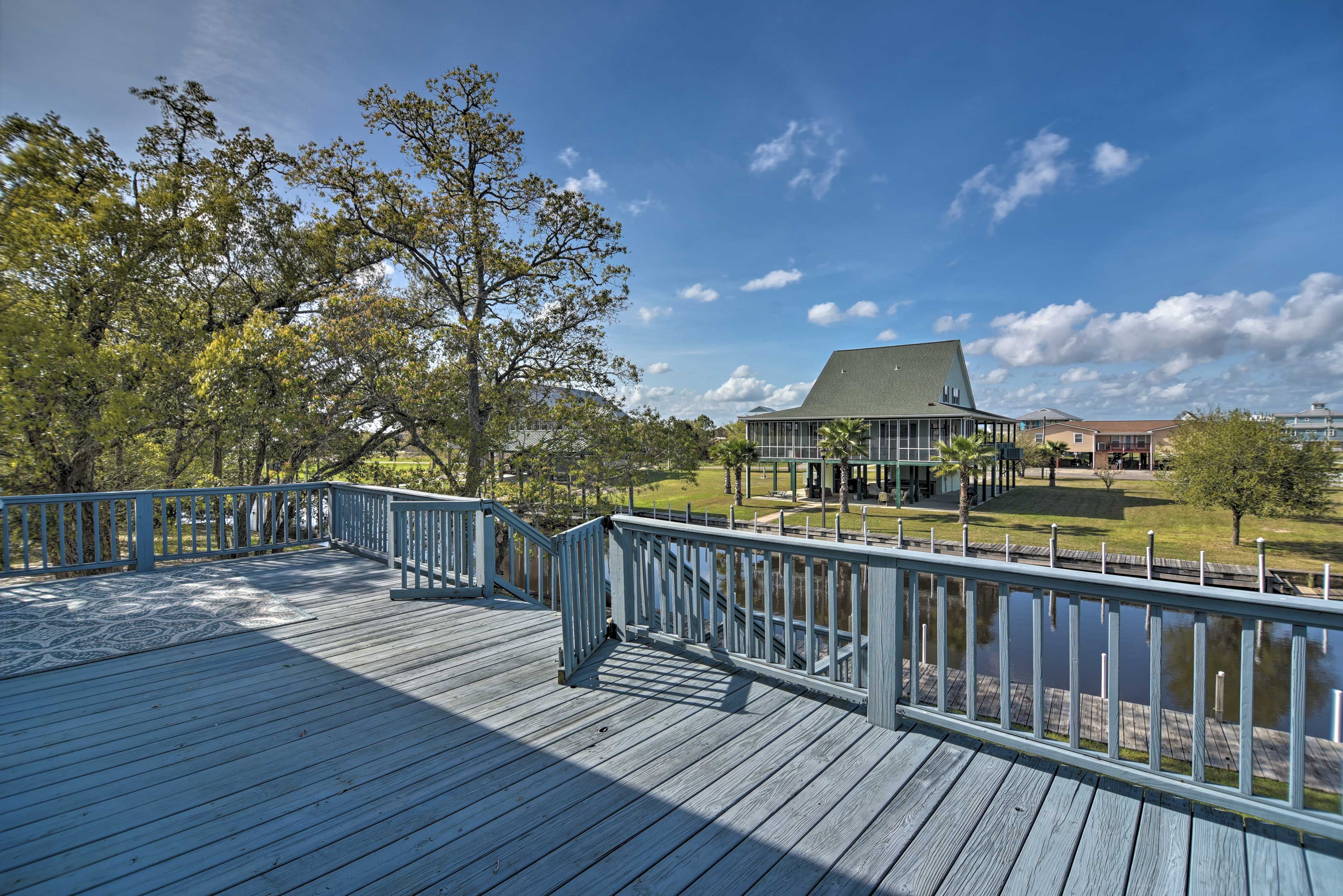 Deck