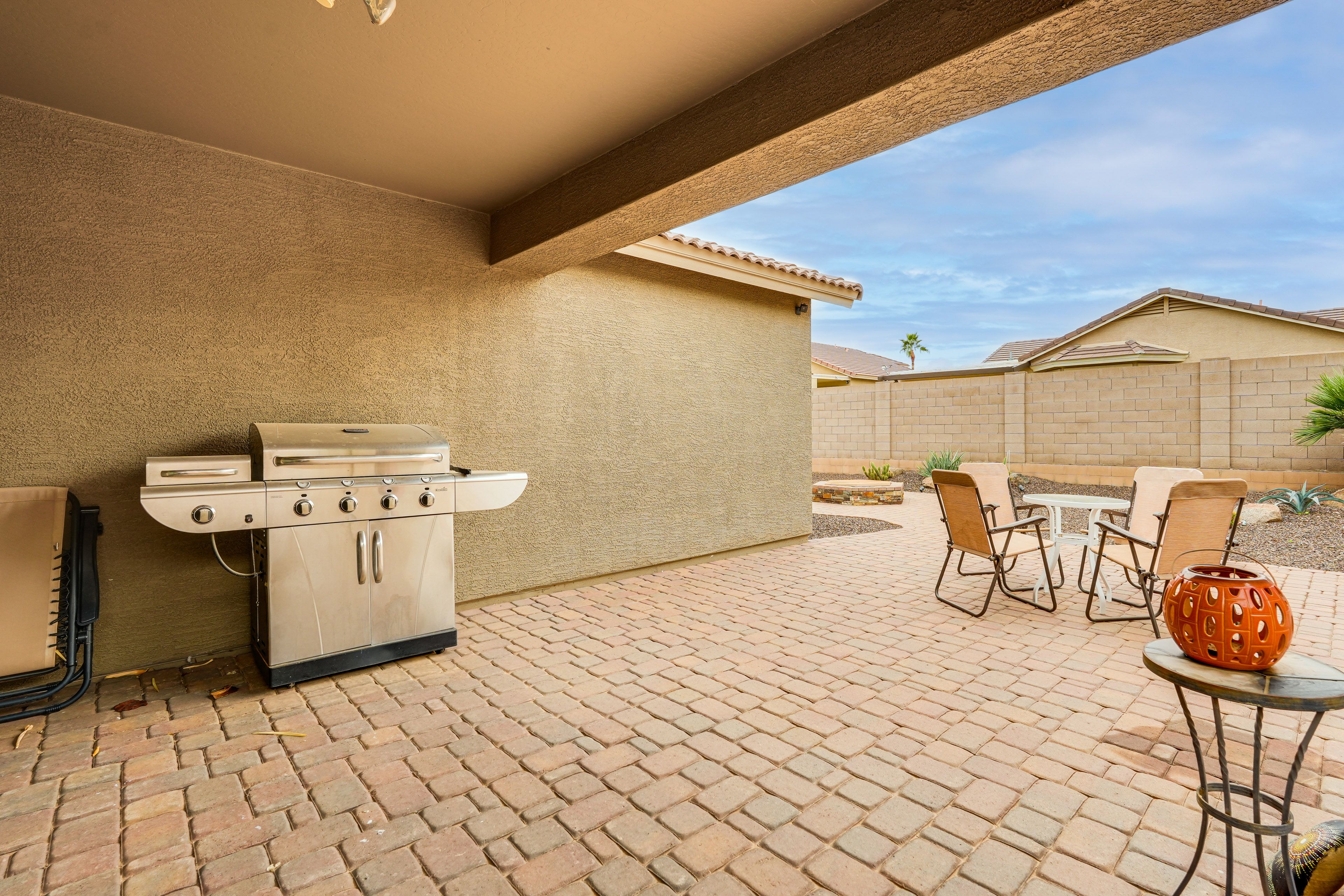Private Patio | Gas Grill | Outdoor Seating