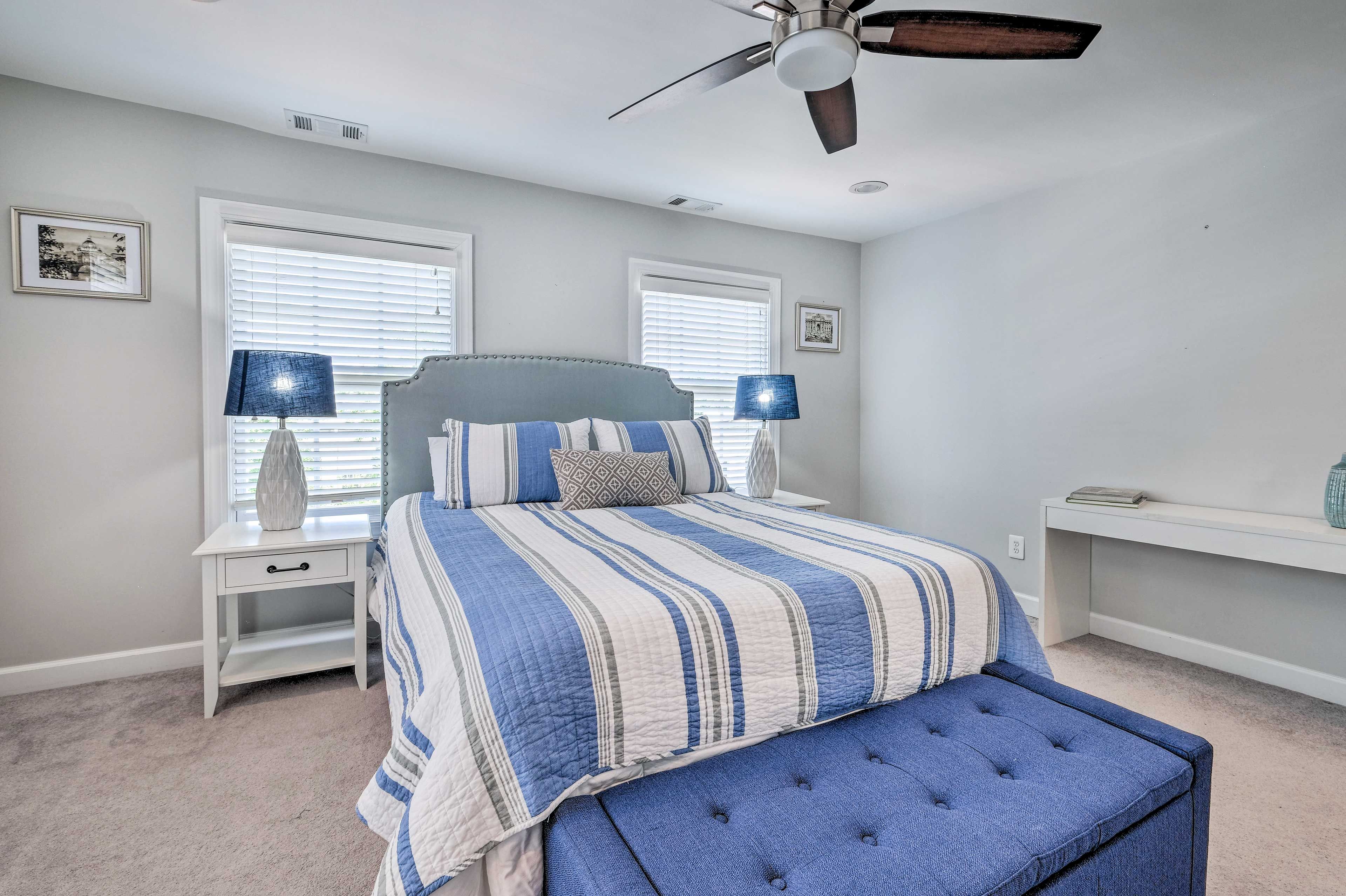 Bedroom 1 | Queen Bed | Linens & Towels