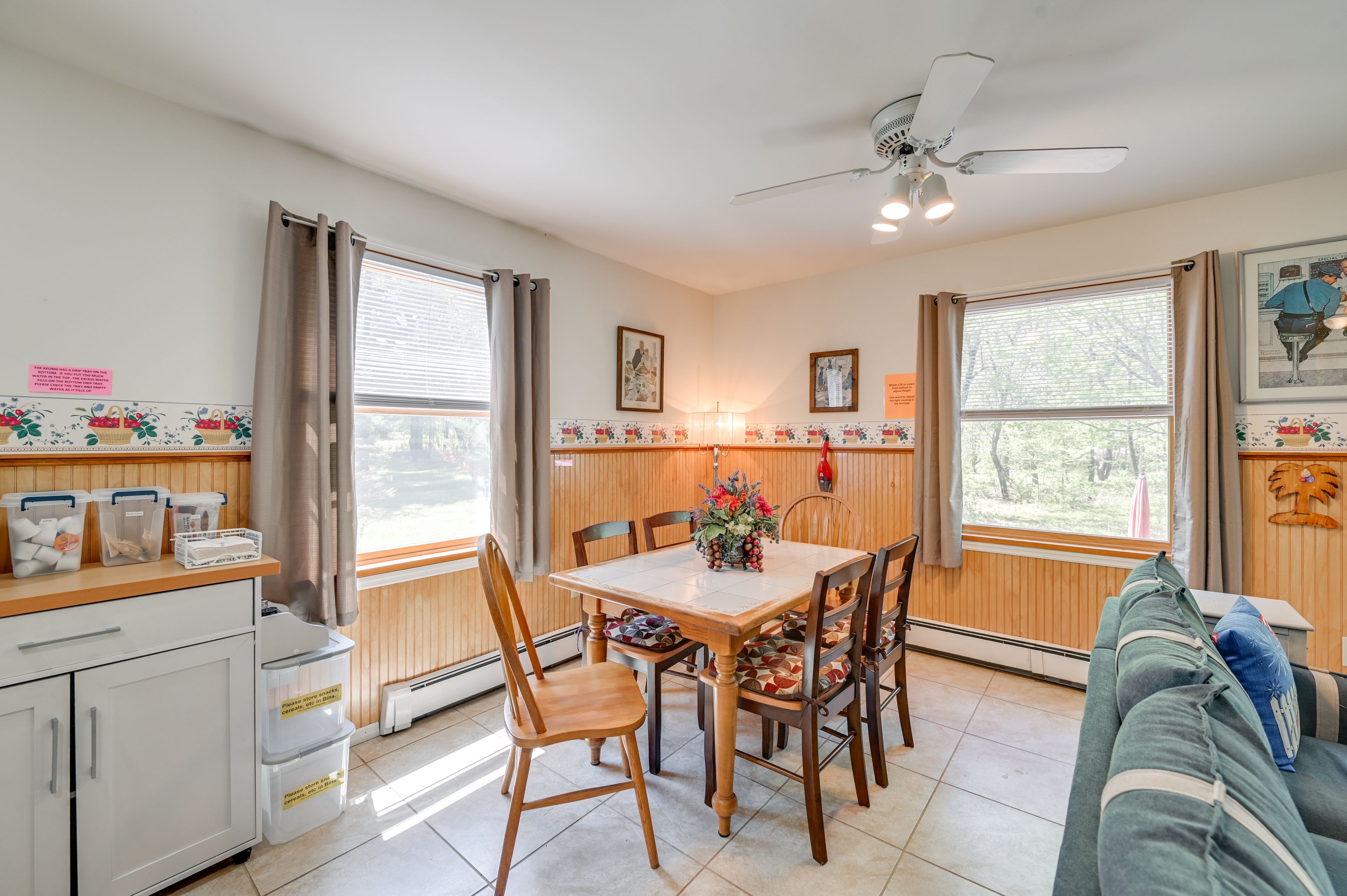 Dining Area | Dishware & Flatware Provided