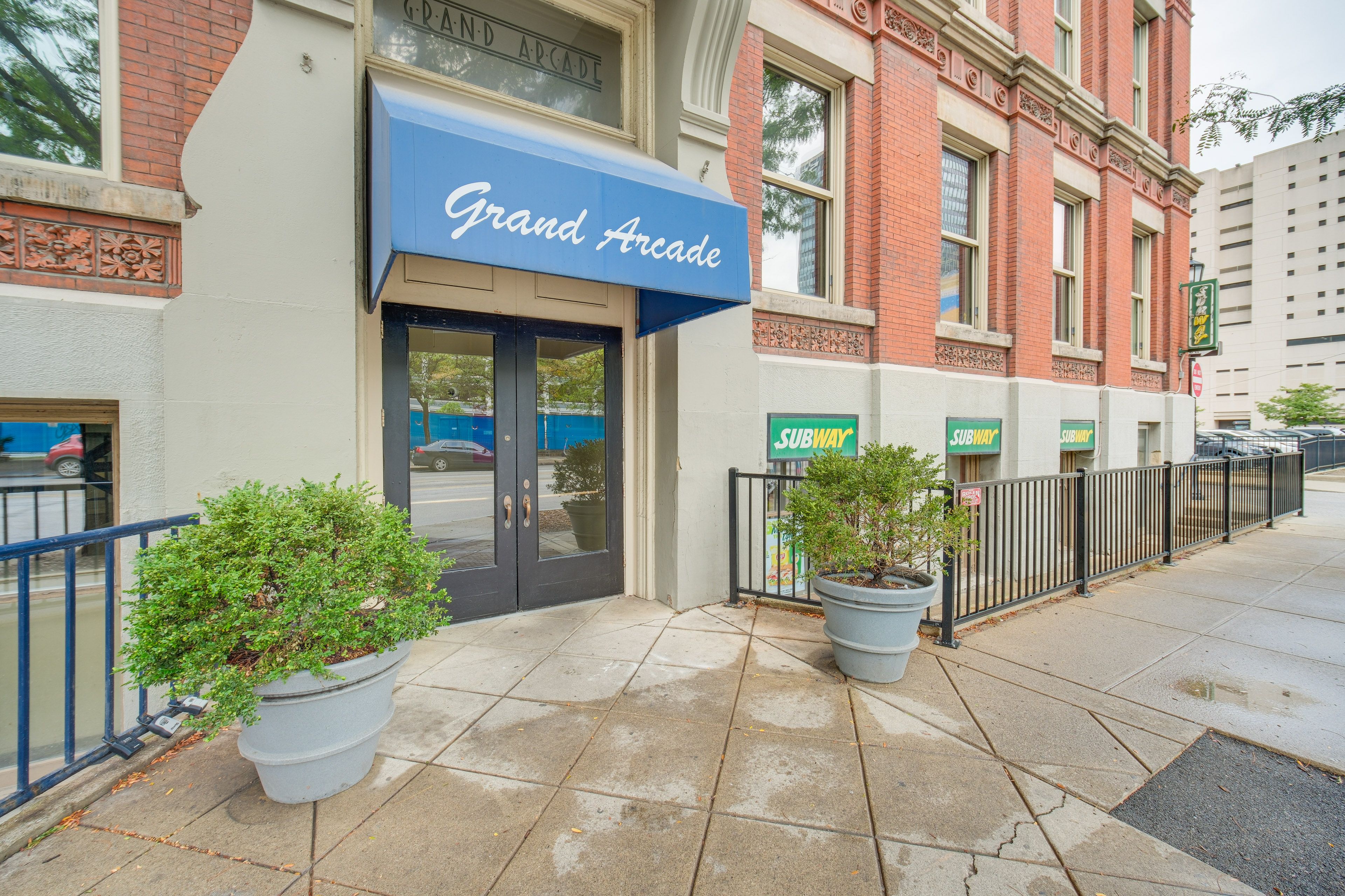 Exterior | Downtown Location