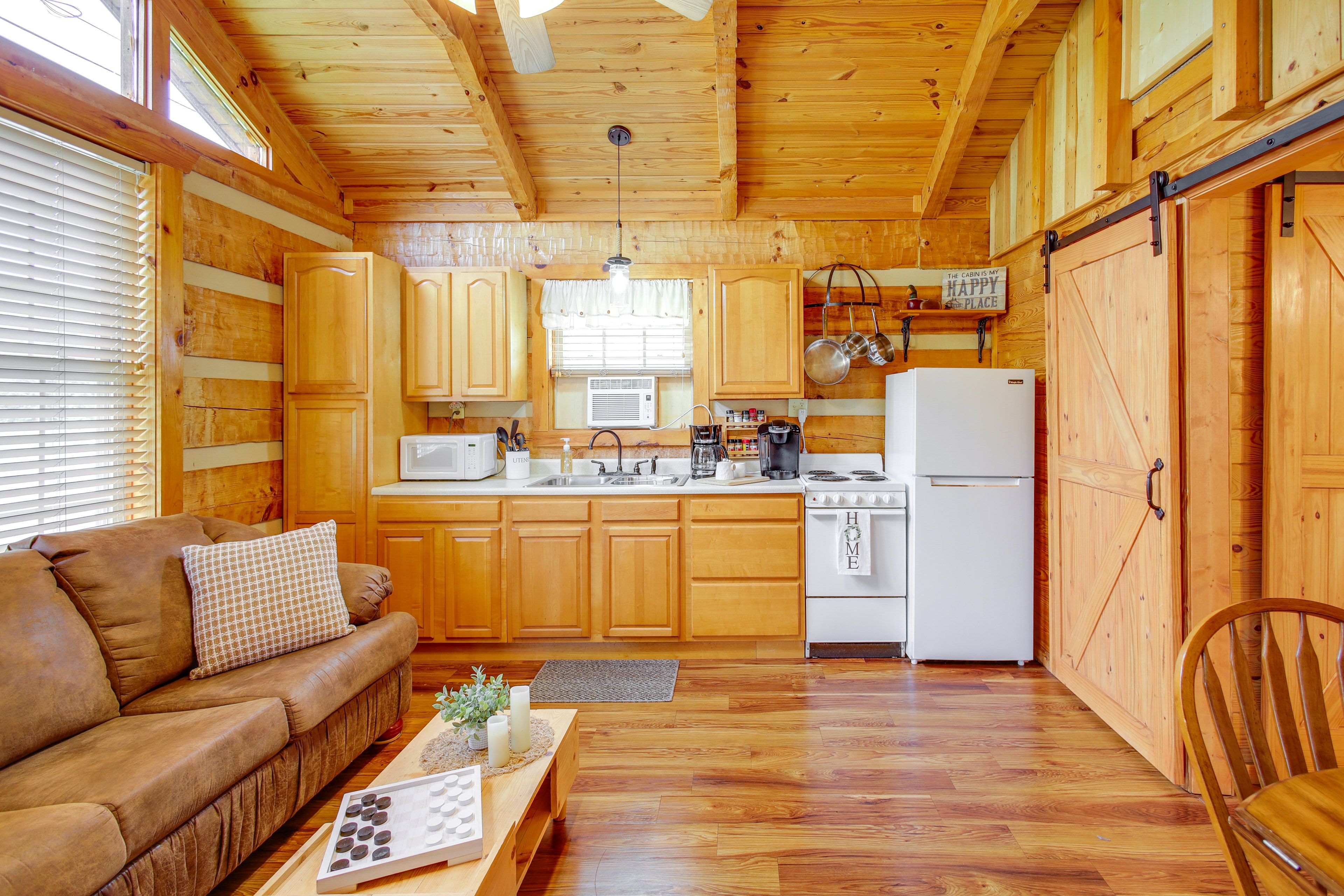 Kitchen | Crockpot | Drip Coffee Maker | Blender | Toaster