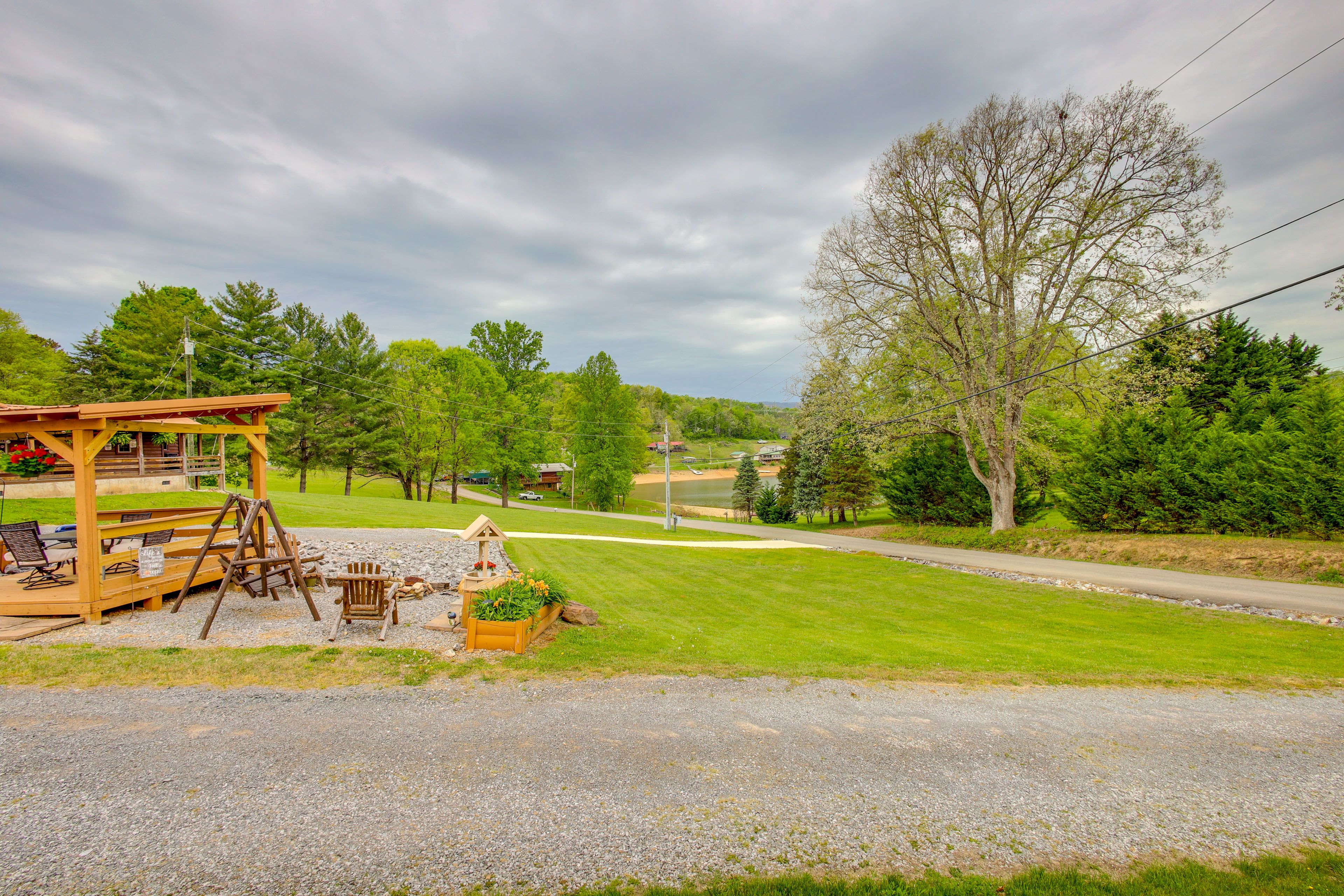Exterior | Shared Gazebo