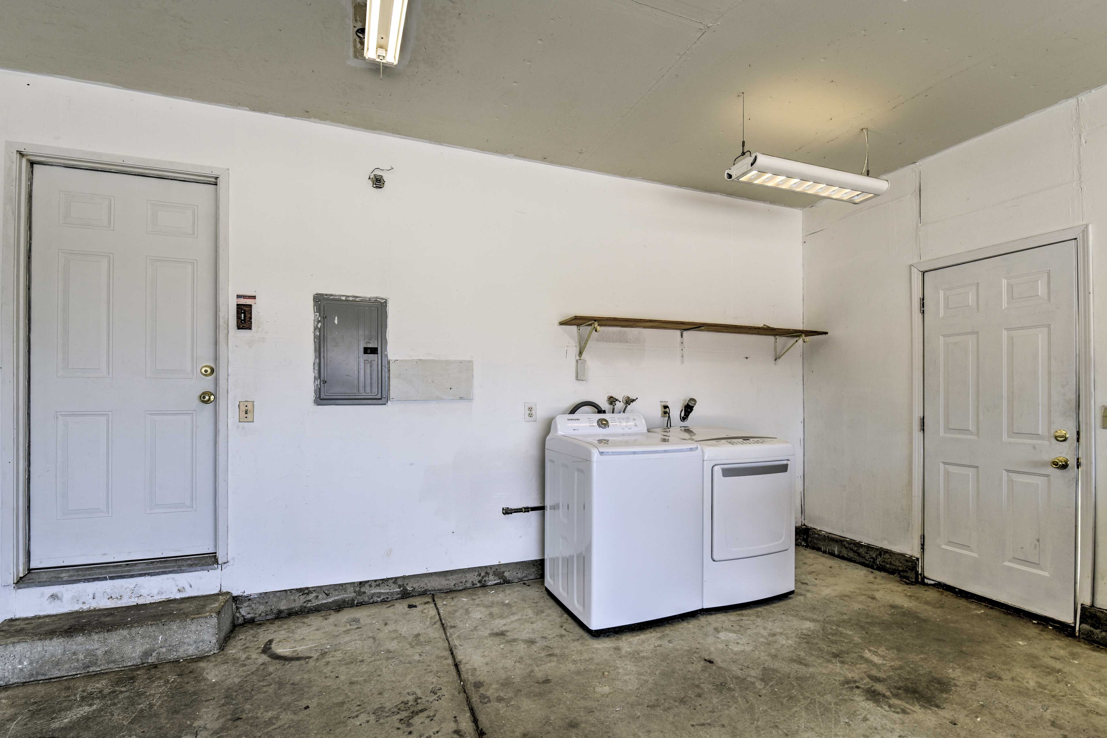 Washer & Dryer | Iron & Board