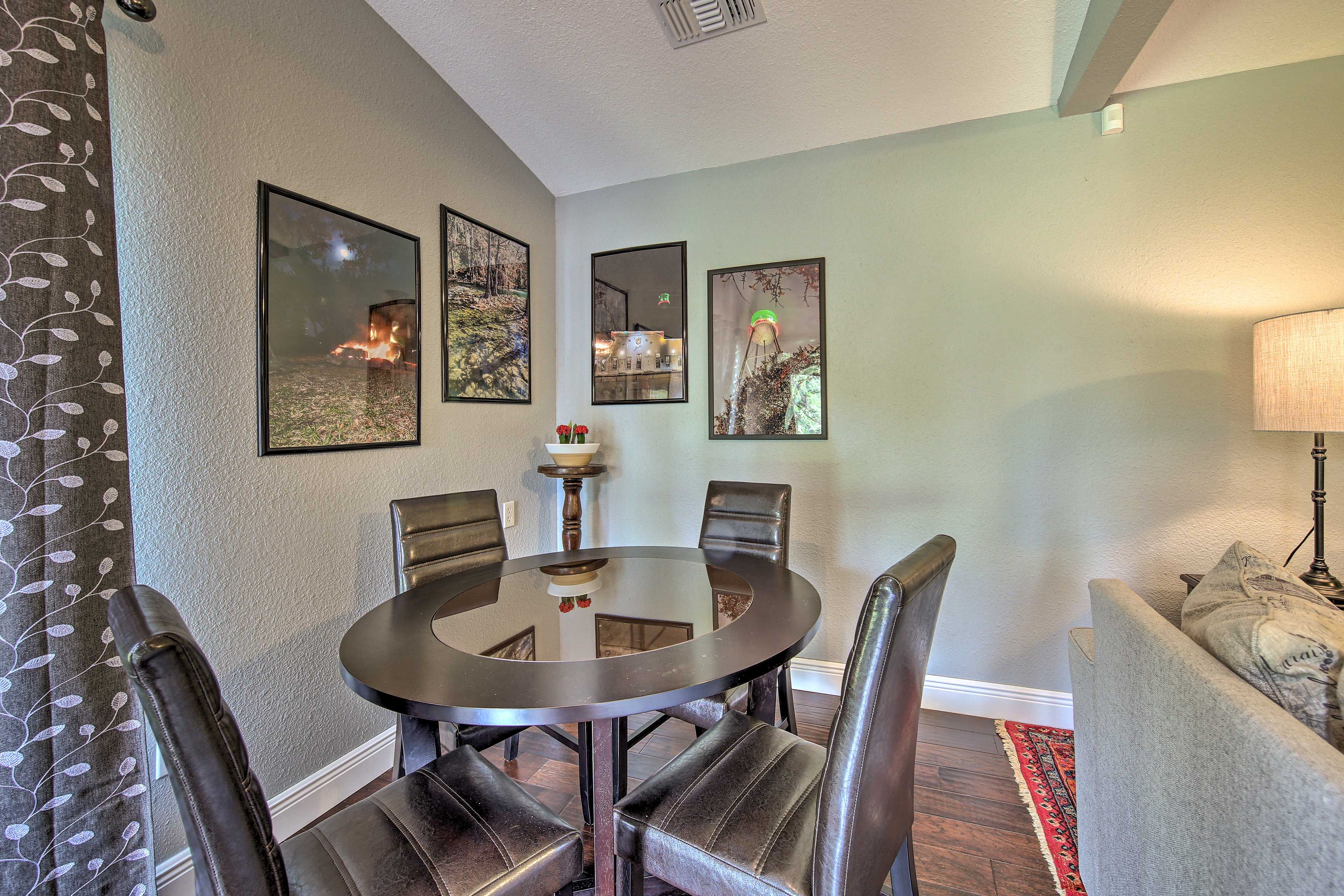Dining Area | Dishware & Flatware
