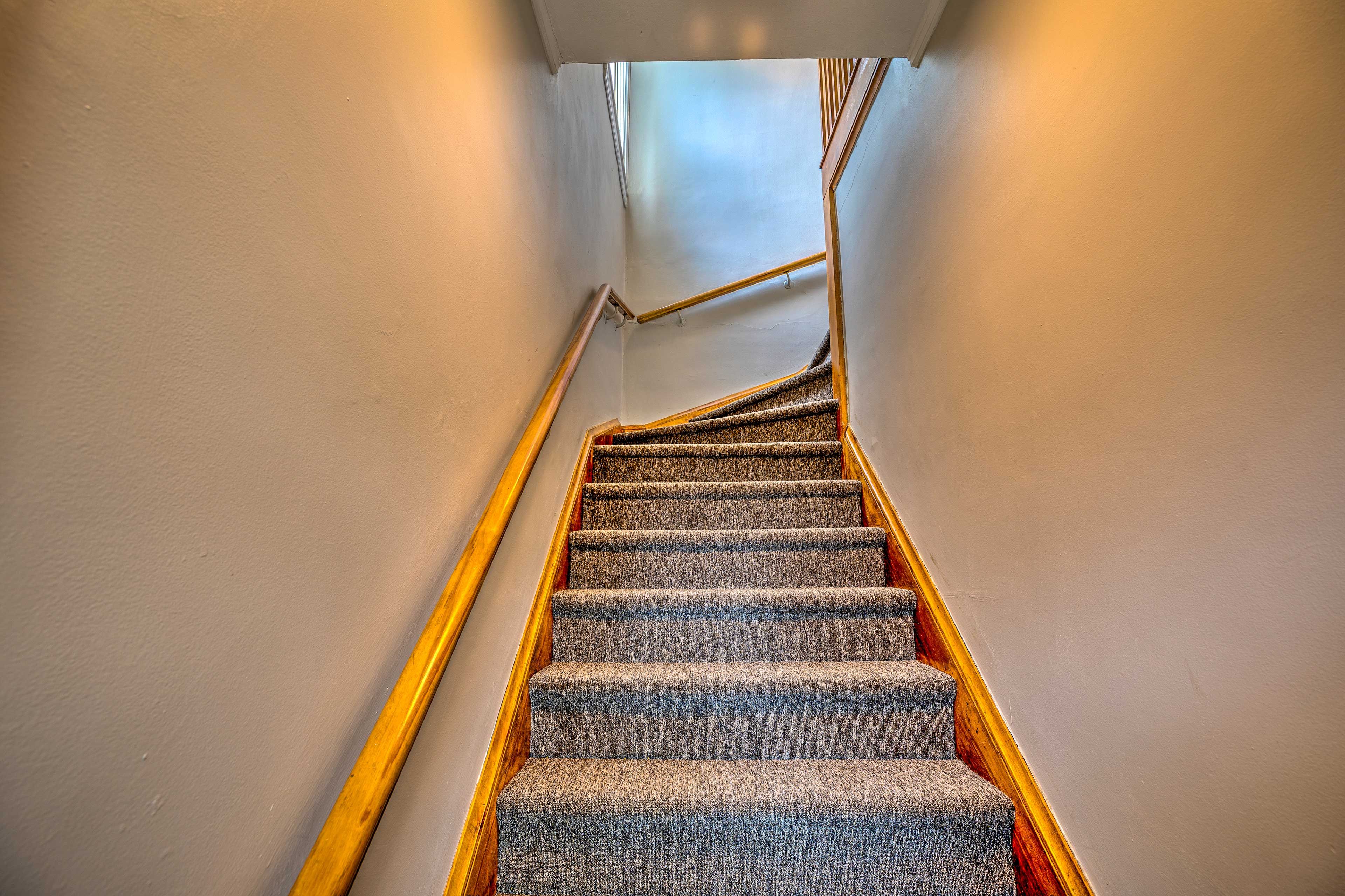 Entrance | Stairs Required