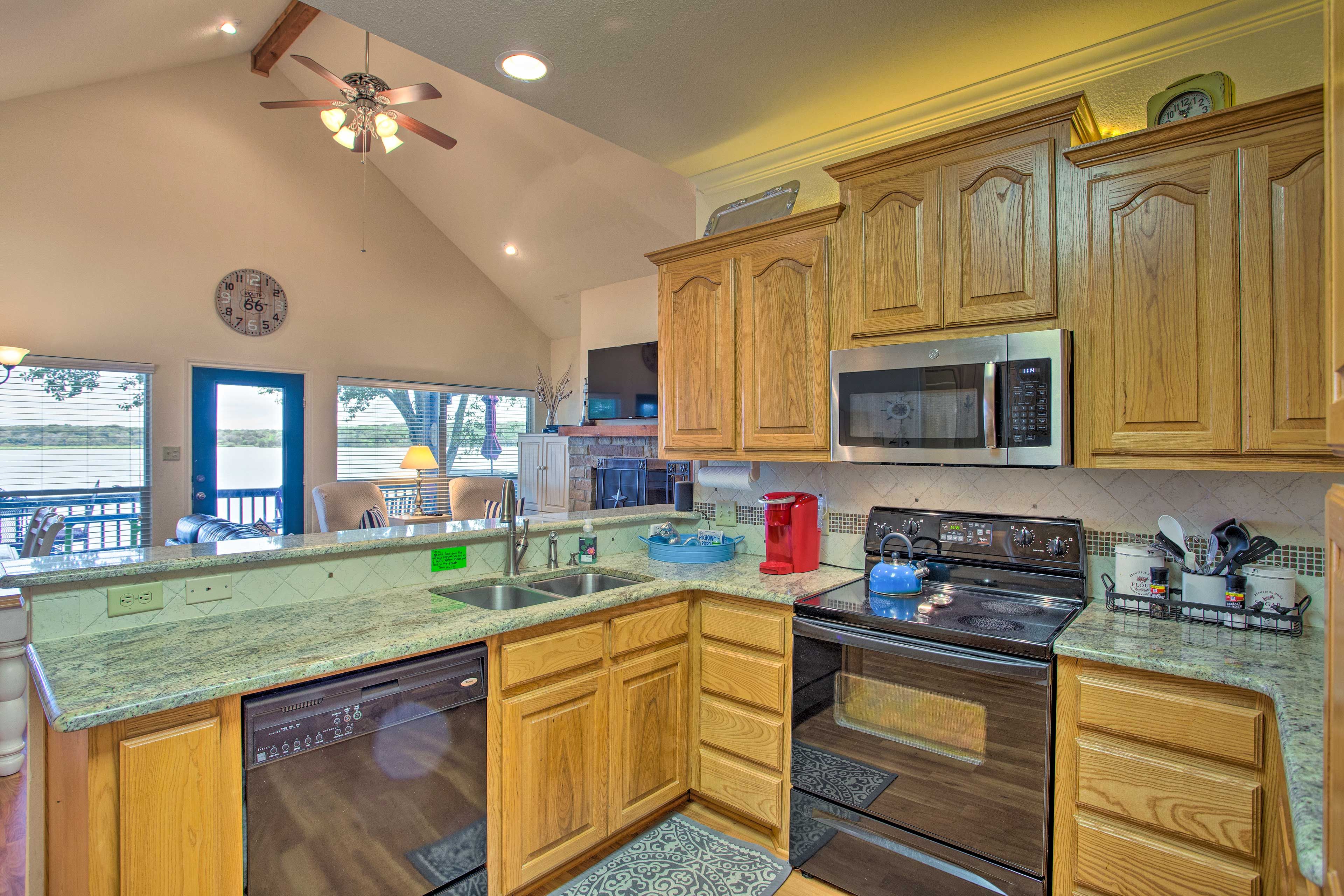 Fully Equipped Kitchen | Dishwasher