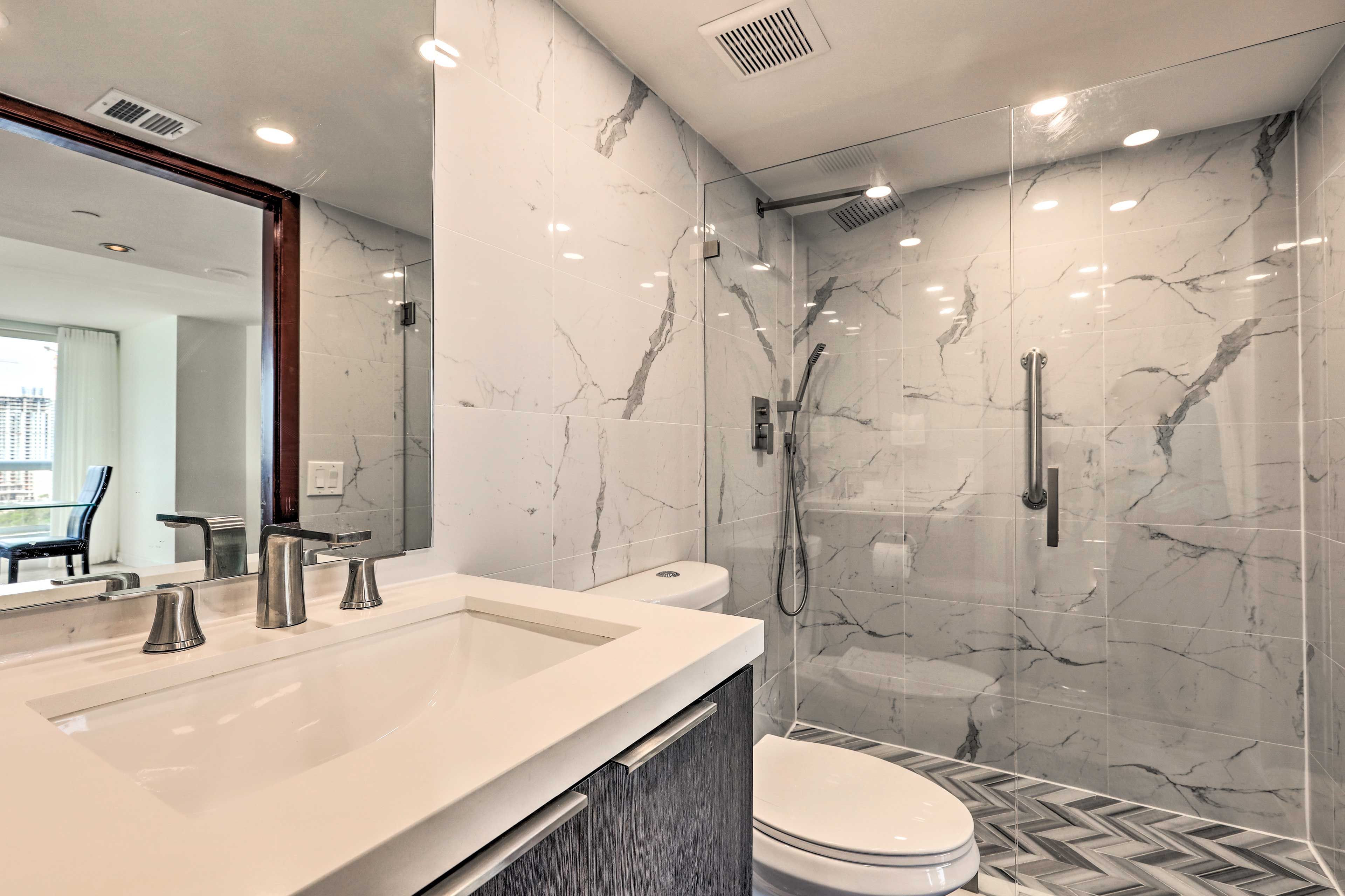 Full Bathroom