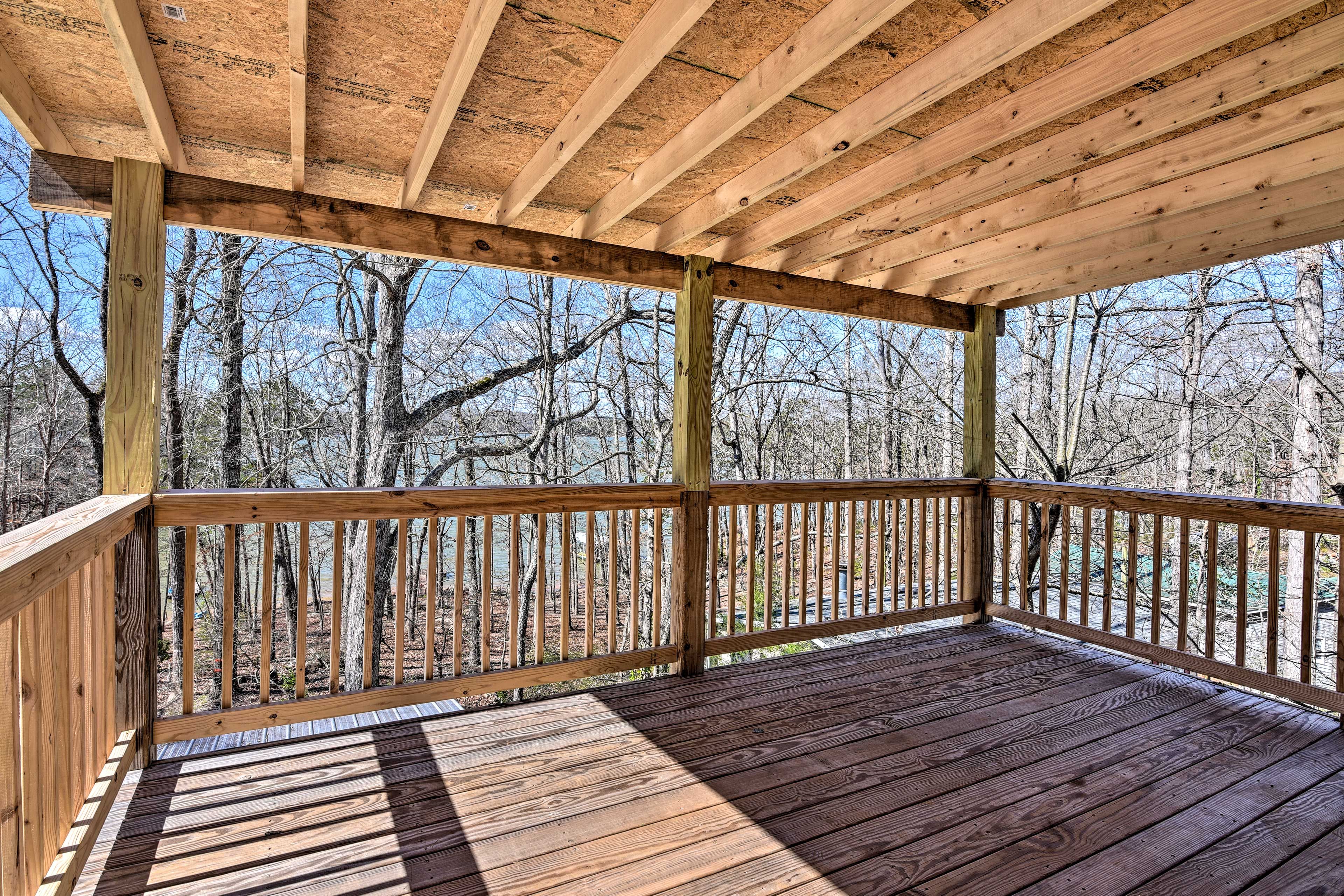 House Exterior | Additional Deck