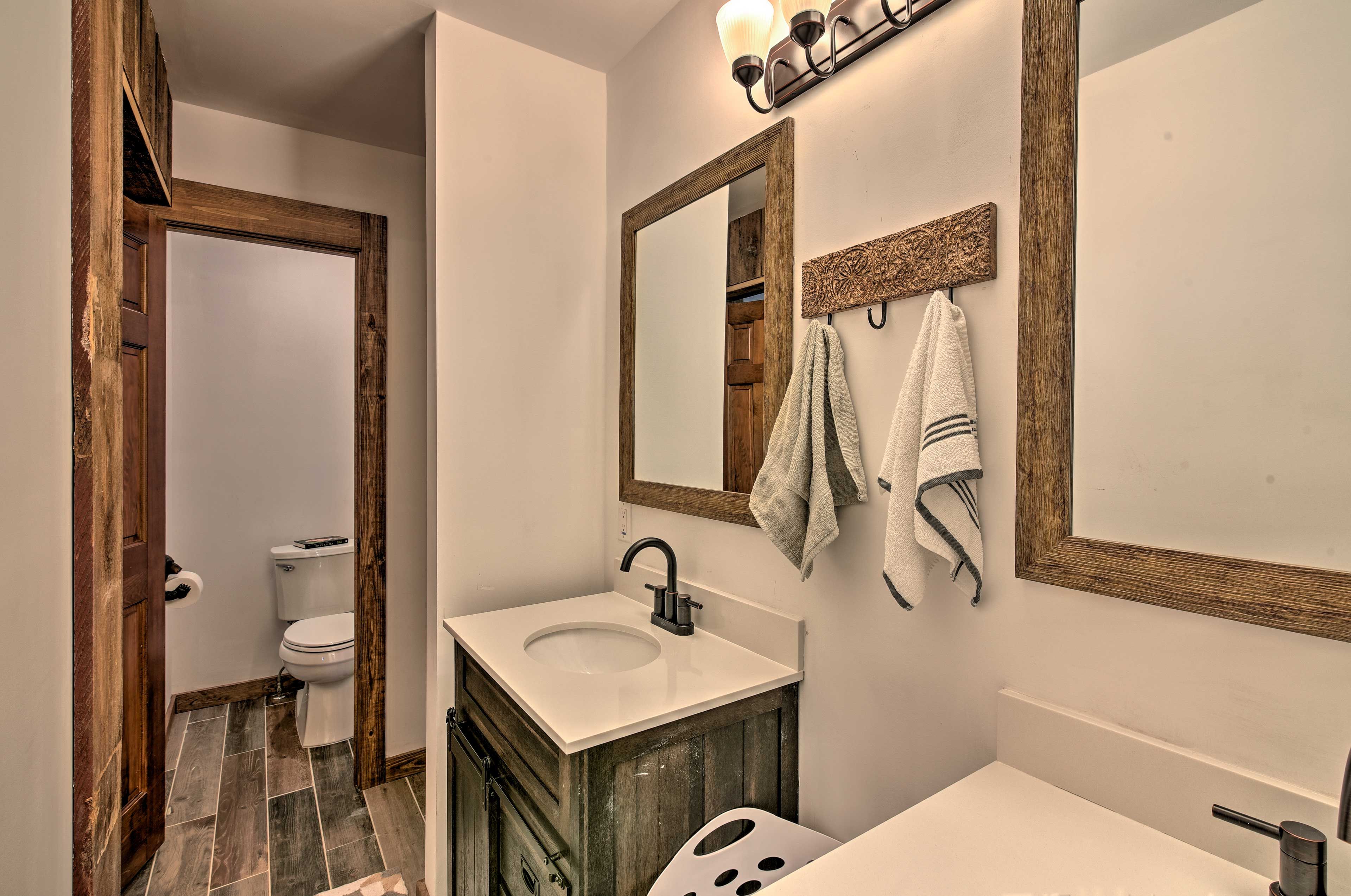 Full Bathroom