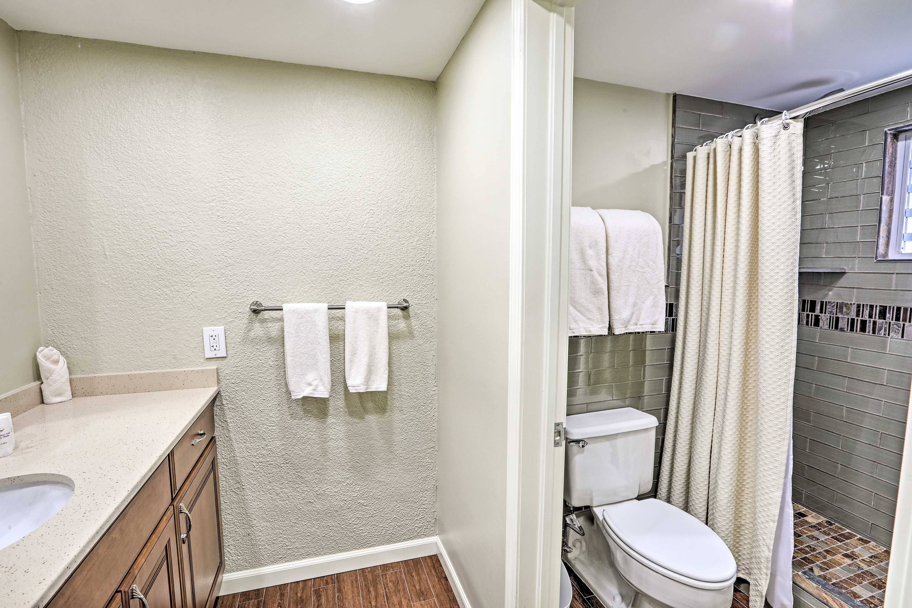 Full Bathroom