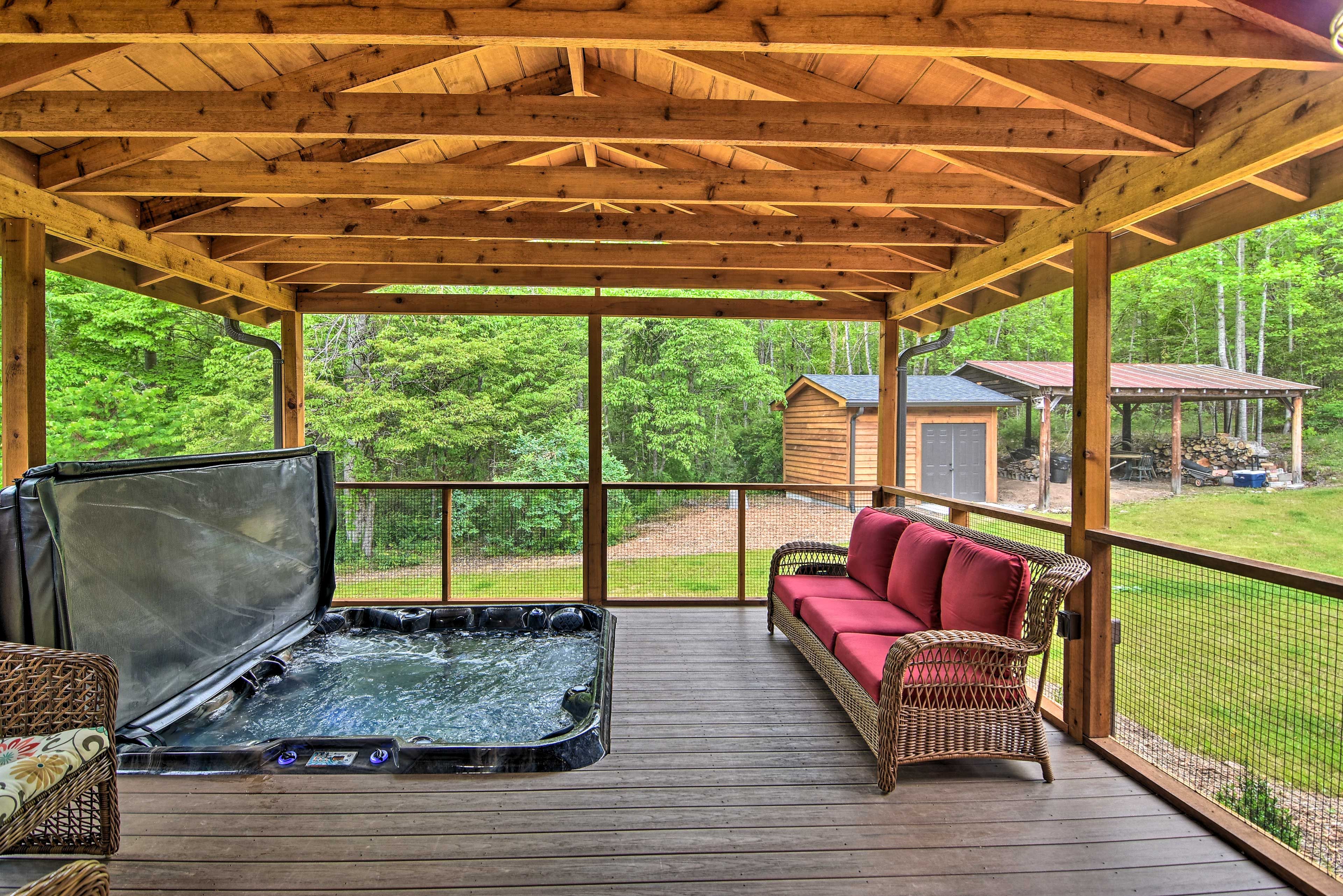 Porch | Hot Tub