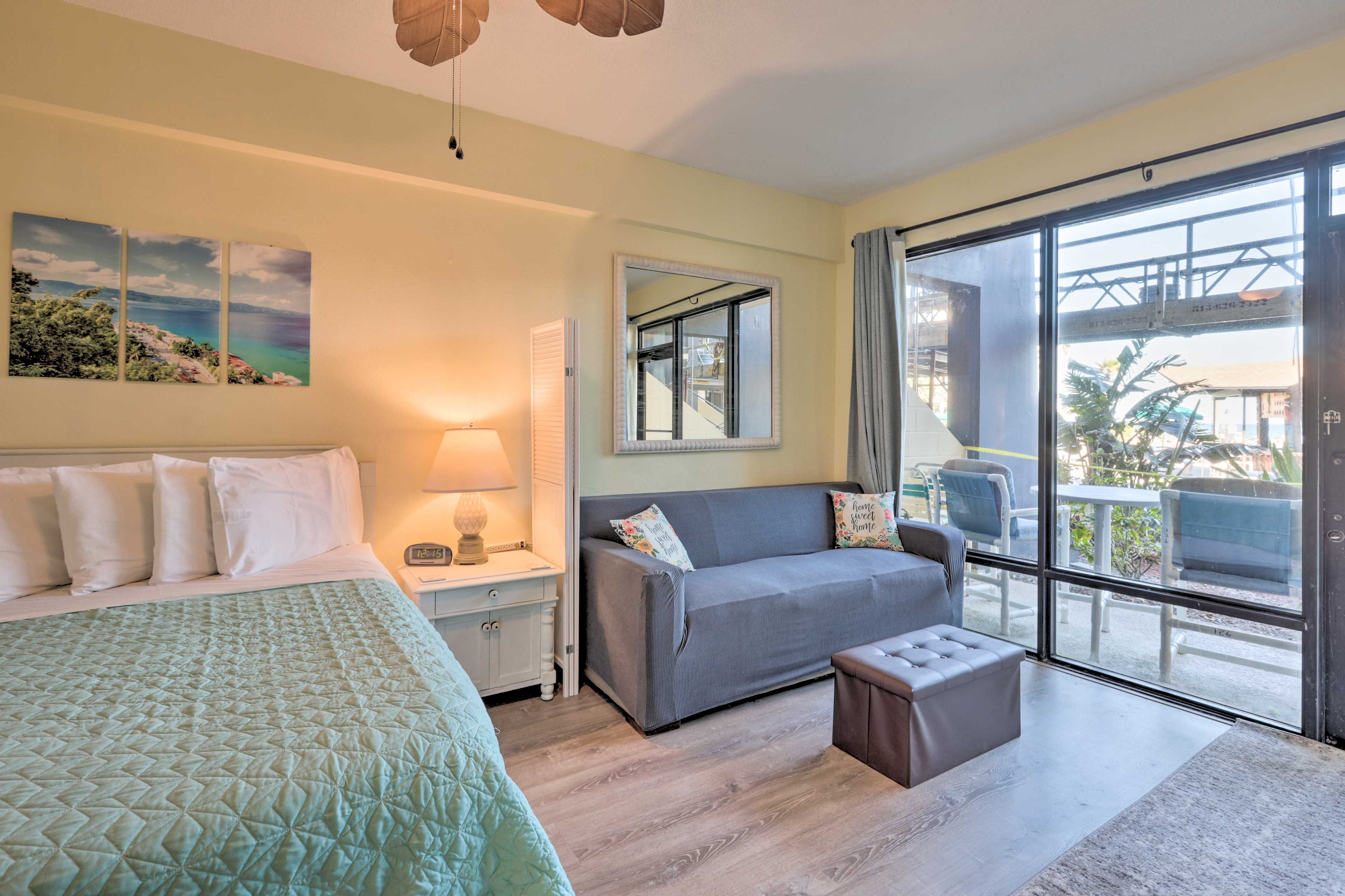 Studio | Queen Bed | Queen Sleeper Sofa
