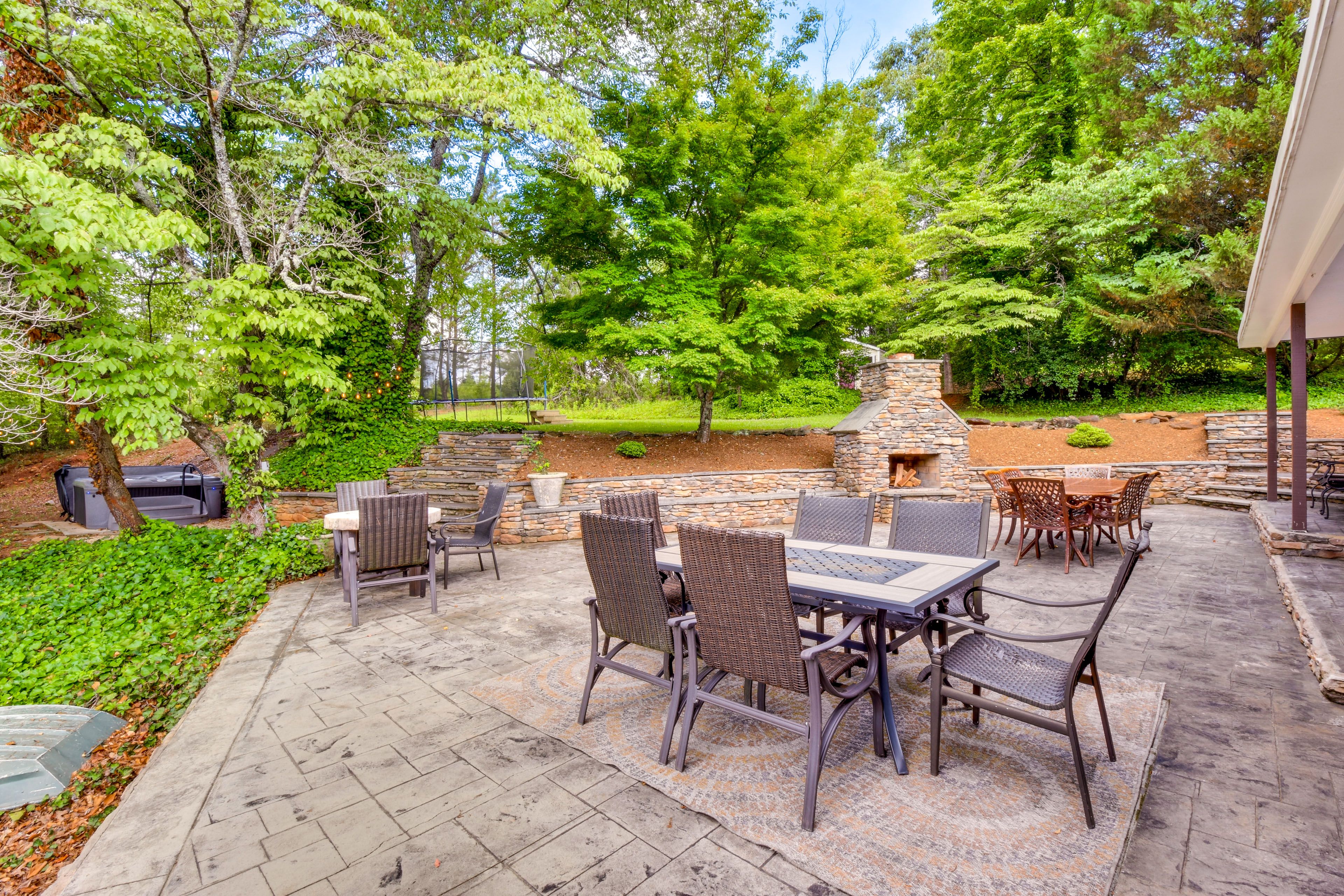 Patio | Decorative Fireplace